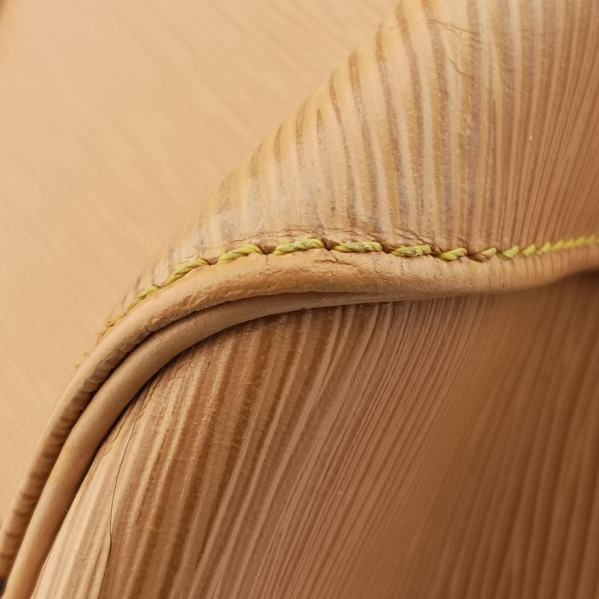 Keepall 55 Winnipeg Beige epi M42958 VL8904キーポル55 ウィニペグ ベージュ エピ M42958 VL8904