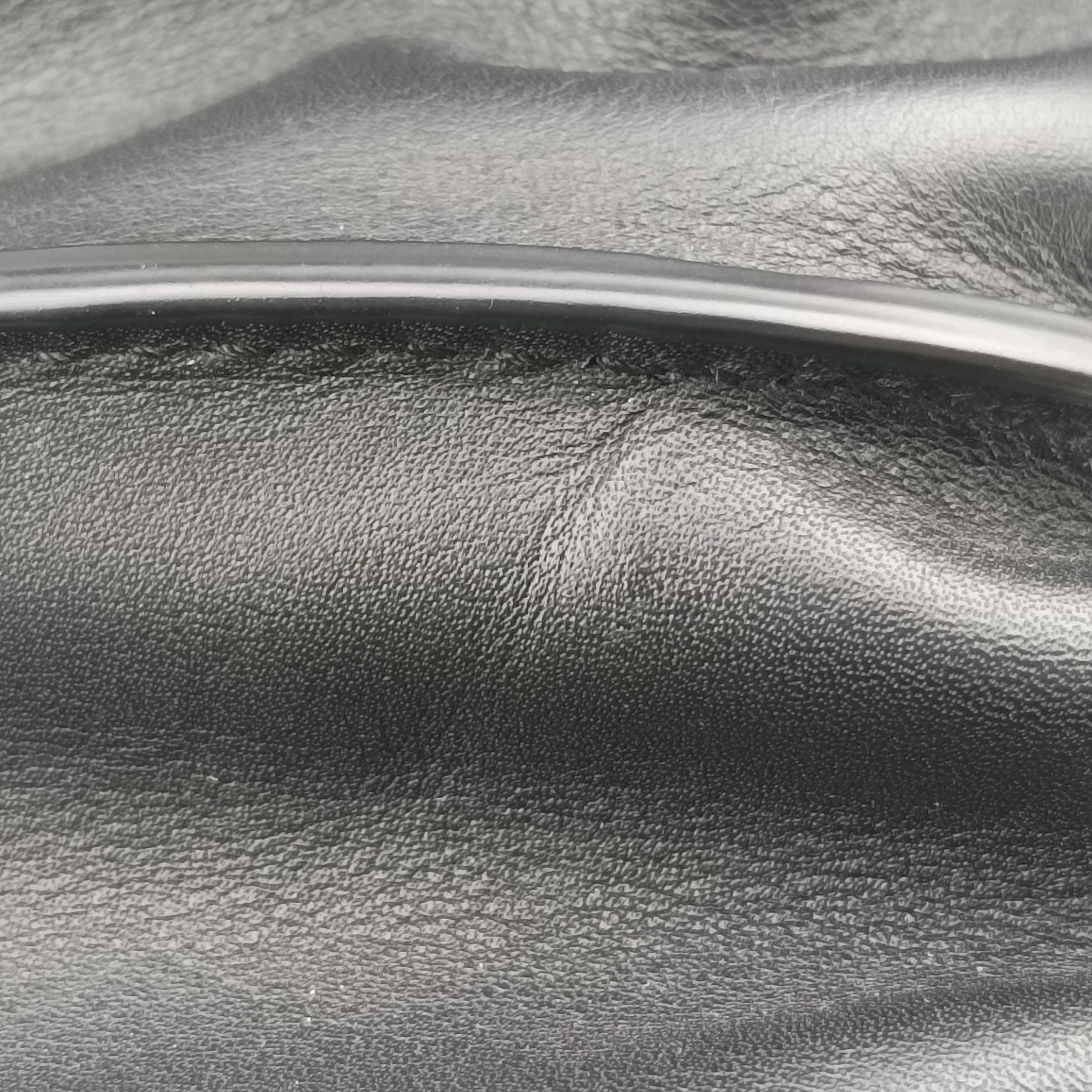 Umbria Black × Brown Leather IC Chipウンブリア ブラック × ブラウン レザー ICチップ