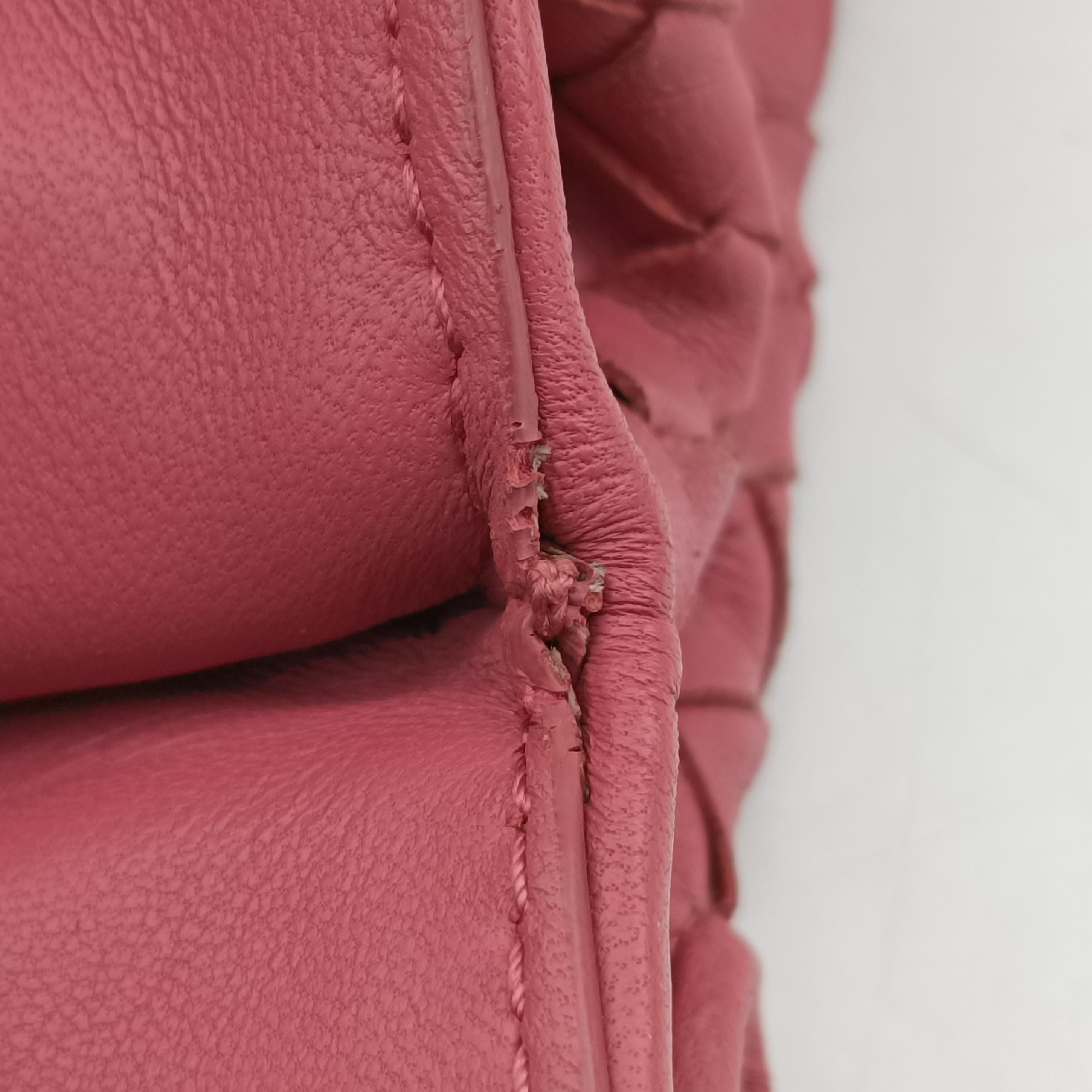 Intrecciato pink lambskin B06158326Jイントレチャート ピンク ラムスキン B06158326J