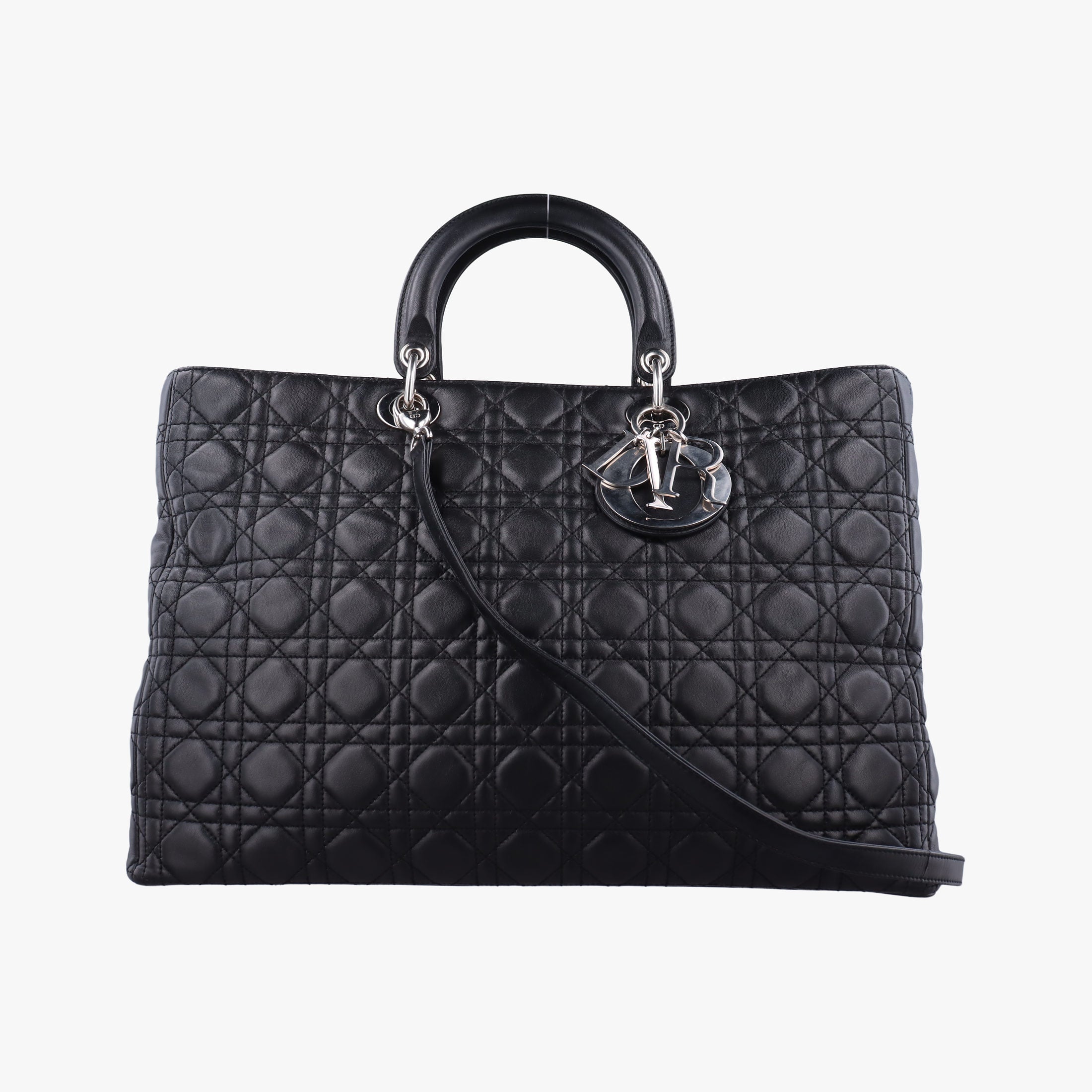 Lady Dior Black lambskin 16-MA-0049レディディオール ブラック ラムスキン 16-MA-0049