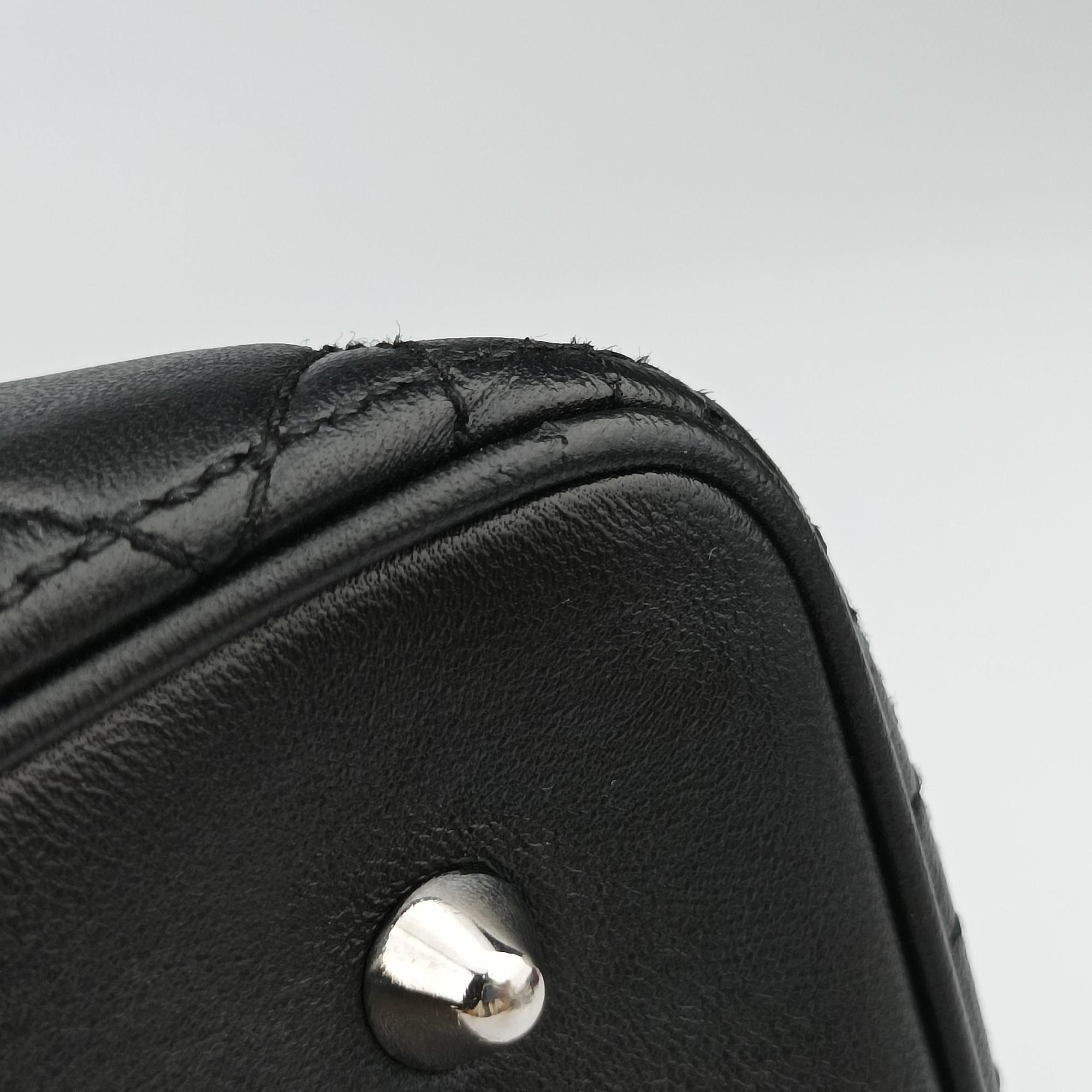 Lady Dior Black lambskin 16-MA-0049レディディオール ブラック ラムスキン 16-MA-0049