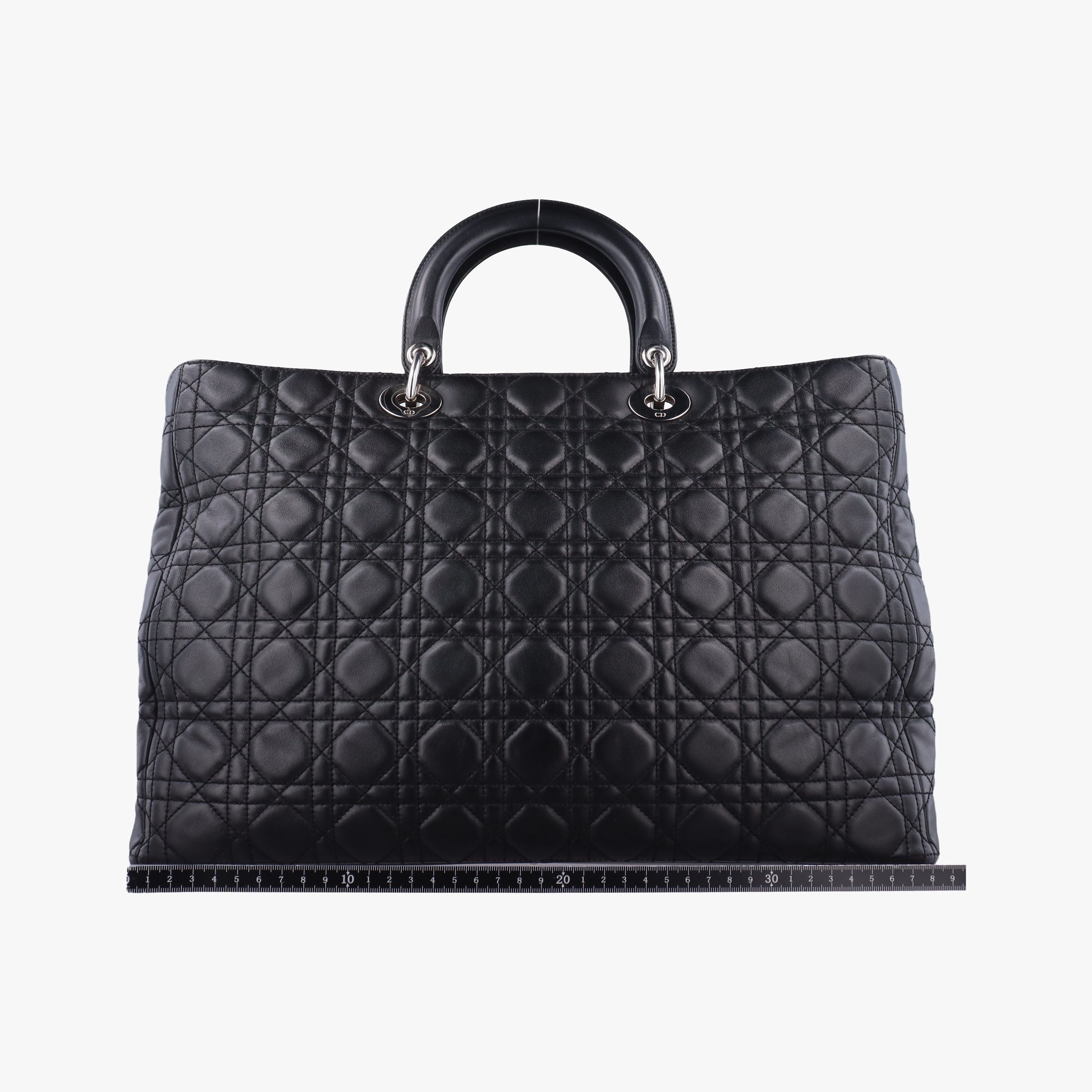 Lady Dior Black lambskin 16-MA-0049レディディオール ブラック ラムスキン 16-MA-0049
