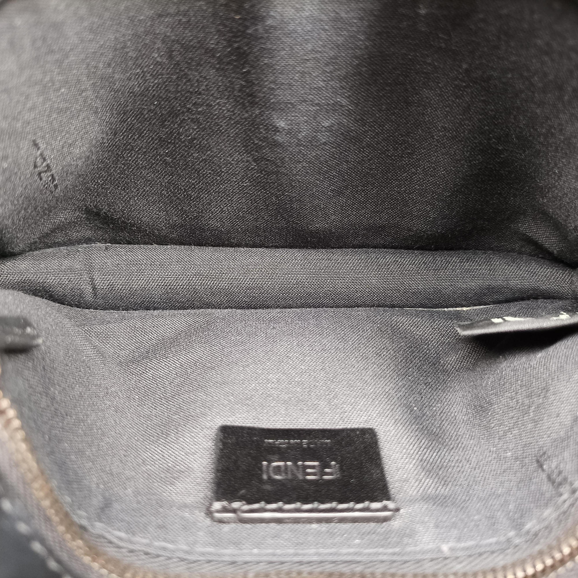 FF Logo Baguette slim Black x Gray canvas×Leather 7M0295 7M0295 A9ZL 218-0059FFロゴ バゲット スリム ブラック×グレー キャンバス ×レザー 7M0295 7M0295 A9ZL 218-0059