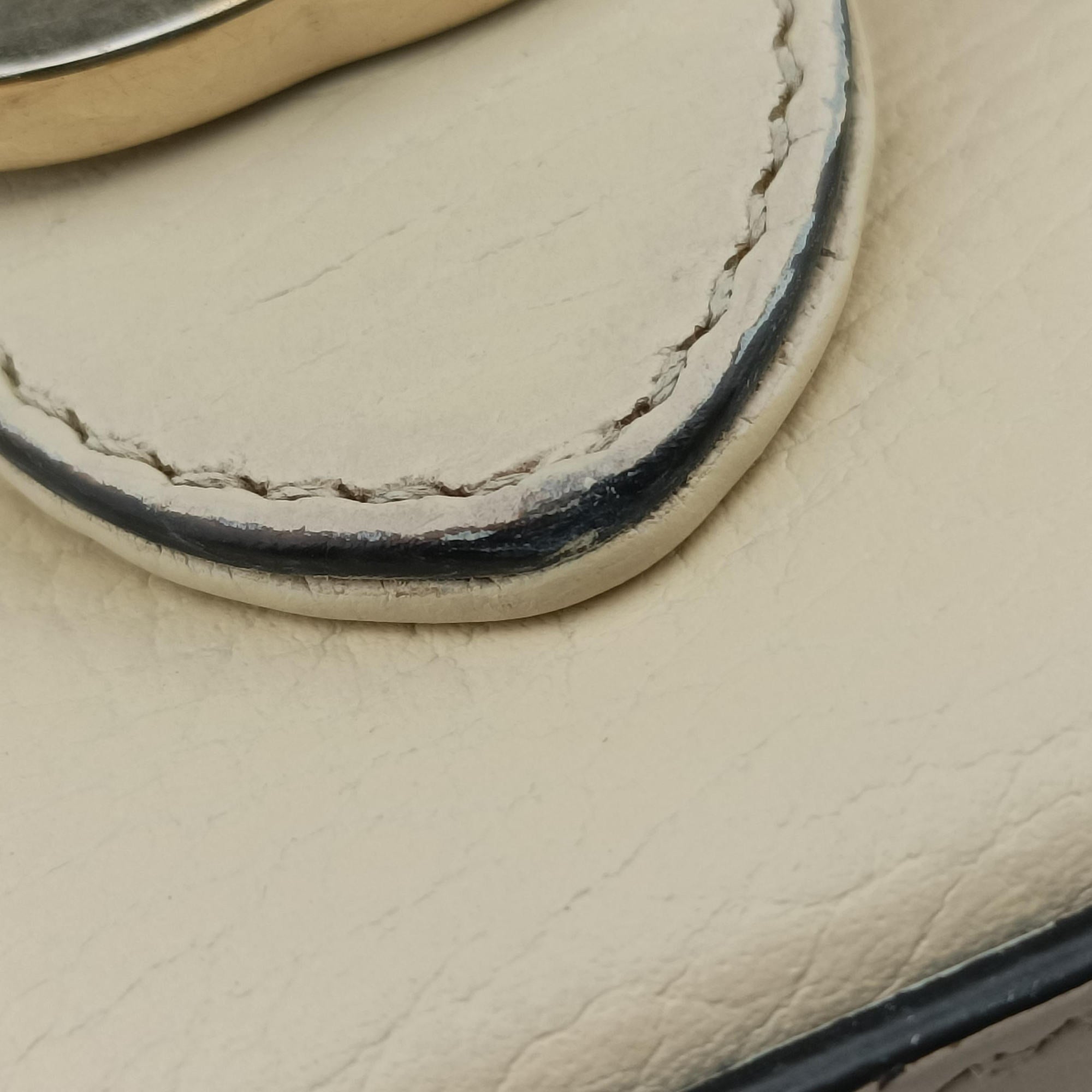 Interlocking G Ivory Leather 607720 A033720386インターロッキングG アイボリー レザー 607720 A033720386