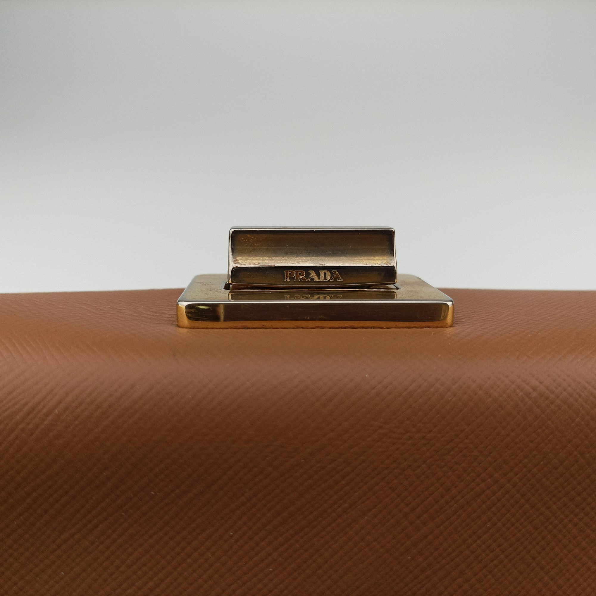 Bicolor Box Brown×White Saffiano Leather 117バイカラーボックス ブラウン×ホワイト サフィアーノレザー 117