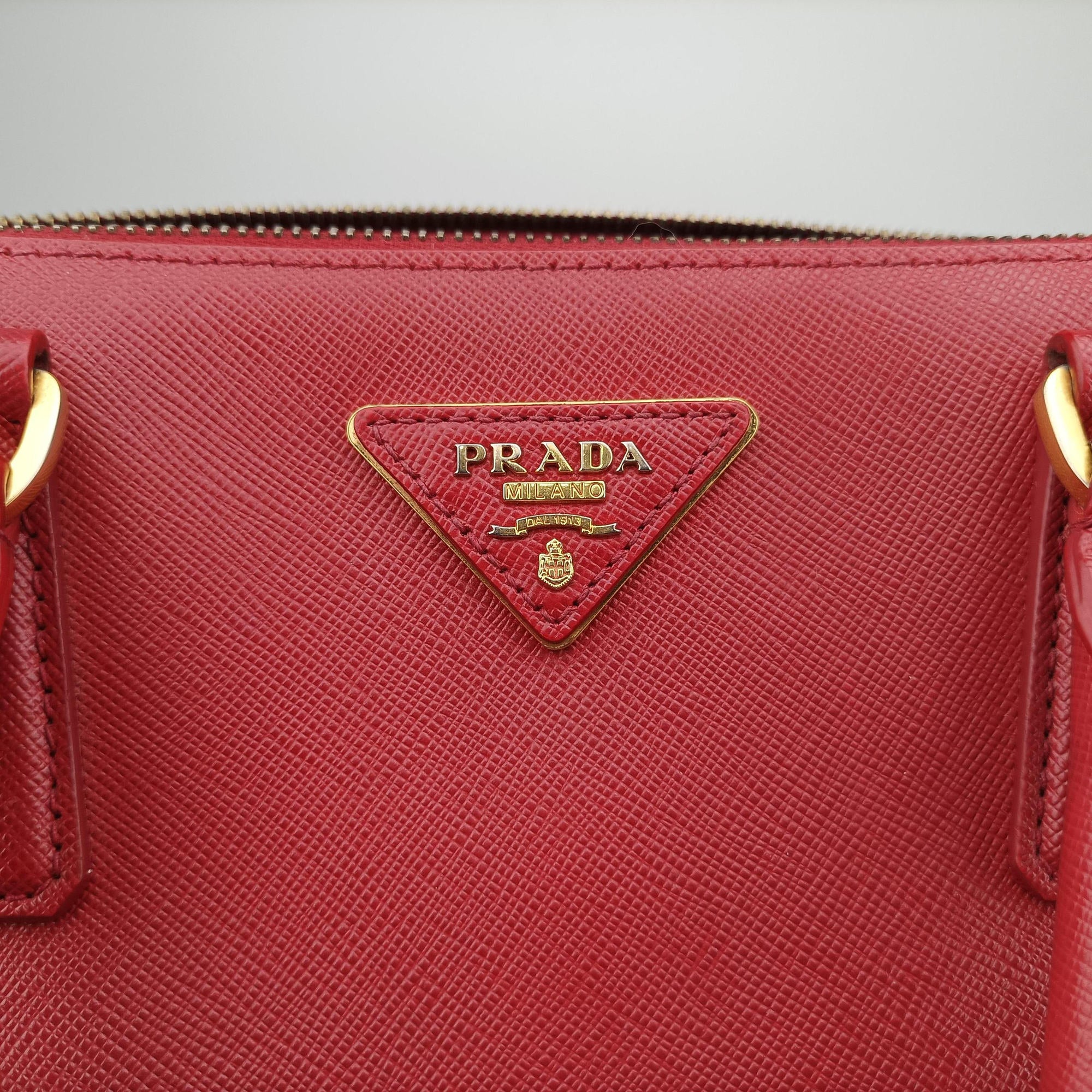 Galleria Red SAFFIANO Leather BN1786 7/I 173ガレリア レッド サフィアーノレザー BN1786 7/I 173