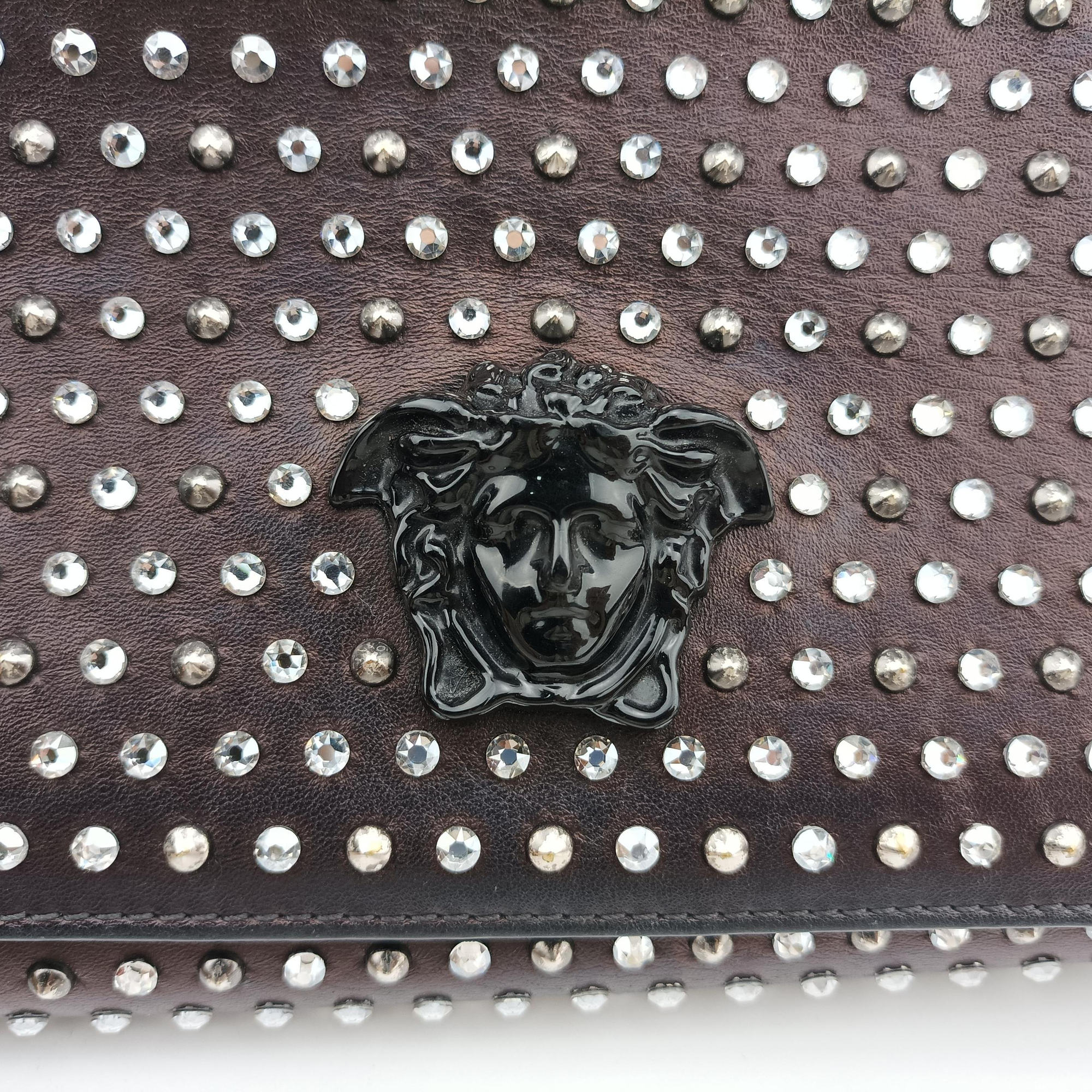 Studded medusa Black Leather CLG 891 977 719 123スタッズ メデューサ ブラック レザー CLG 891 977 719 123