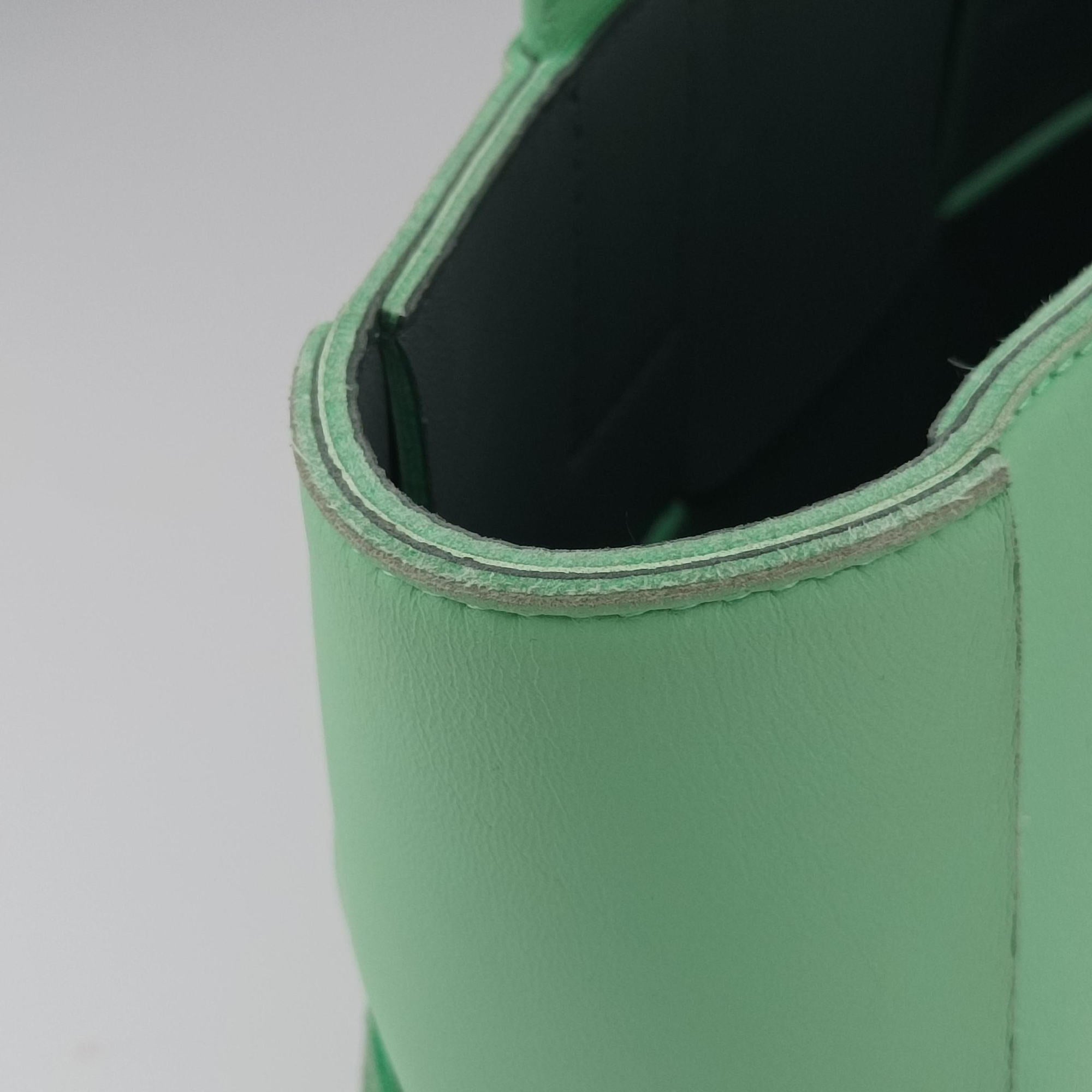 THE ARCO Tote Green lambskin R00006760Oザ アルコ トート グリーン ラムスキン R00006760O