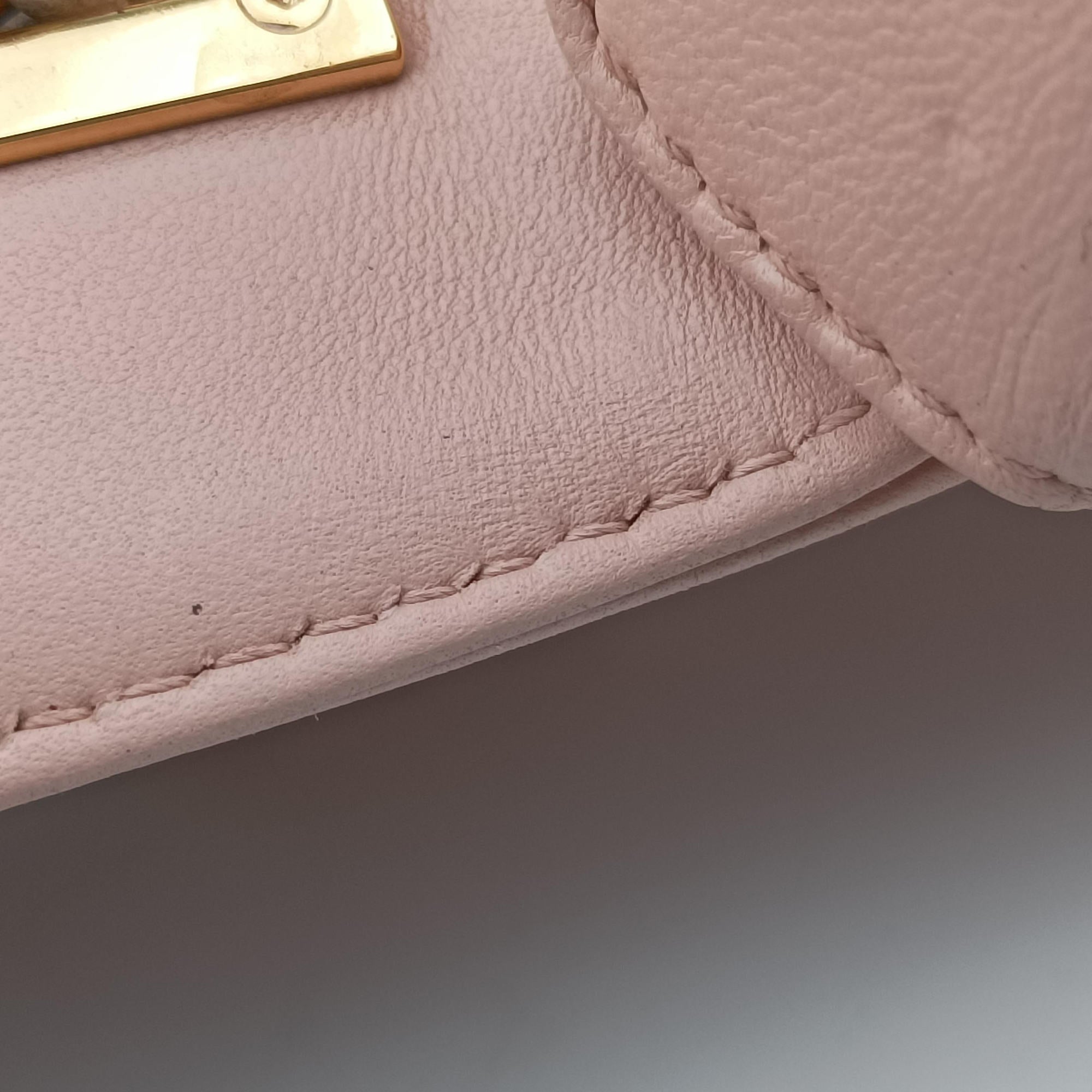 Be Baguette Pink Leather 8BR677 8BR677-P05-148-2566ビー バゲット ピンク レザー 8BR677 8BR677-P05-148-2566