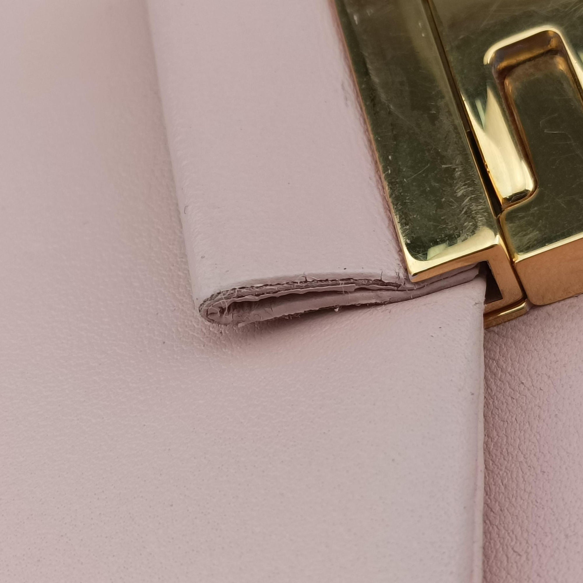 Be Baguette Pink Leather 8BR677 8BR677-P05-148-2566ビー バゲット ピンク レザー 8BR677 8BR677-P05-148-2566