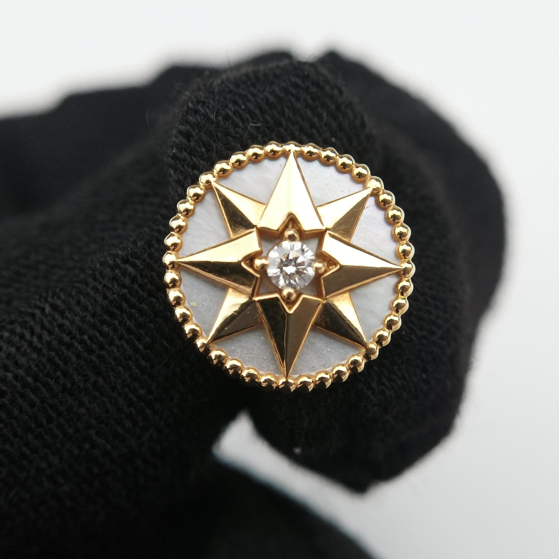 Rose des Vents White×yellow gold AU750 290642ローズデヴァン ホワイト×イエローゴールド AU750 290642