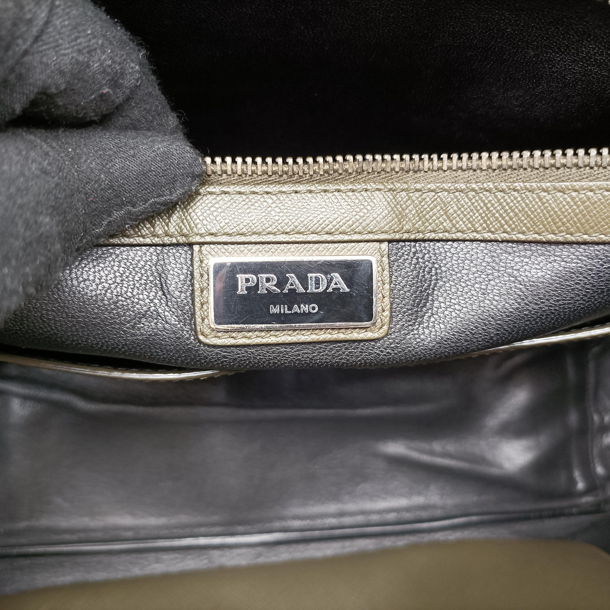 business bag briefcase Green SAFFIANO Leather 2VE363 31/Lビジネスバッグ ブリーフケース グリーン サフィアーノレザー 2VE363 31/L