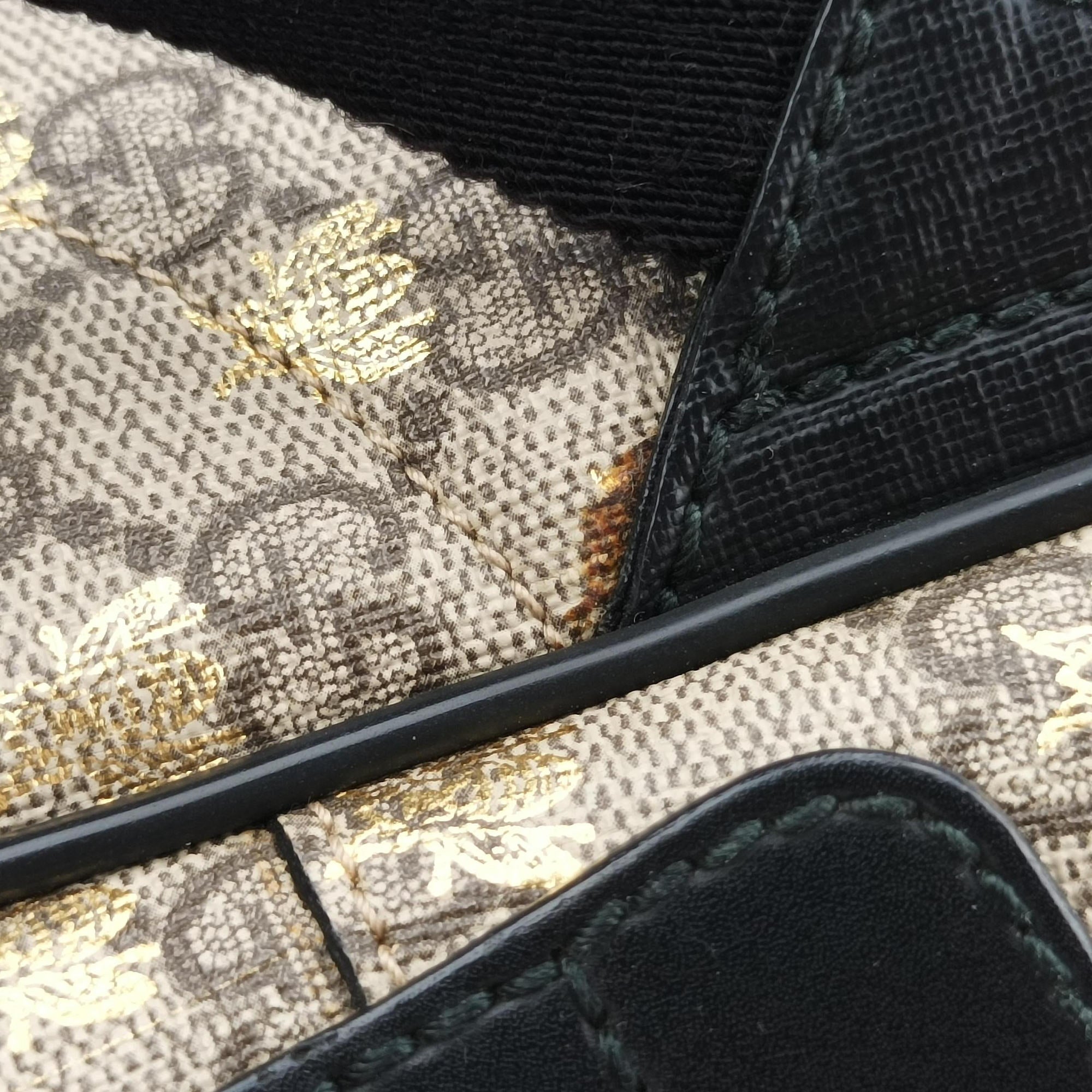 GG Supreme Tian Brown PVC coated canvas 427042 D025277196GGスプリームティアン ブラウン PVCコーティングキャンバス 427042 D025277196