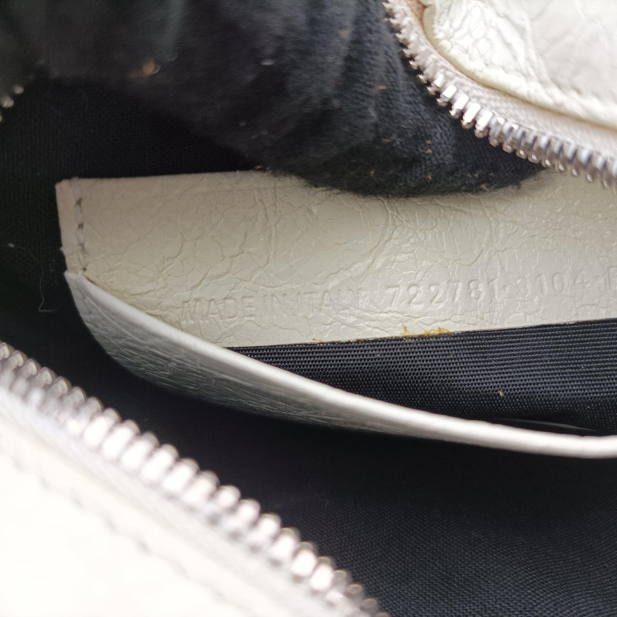 Le Cagole Heart Mini White lambskin 722781.9104.P.000959ル カゴーレ ハートミニ ホワイト ラムスキン 722781.9104.P.000959