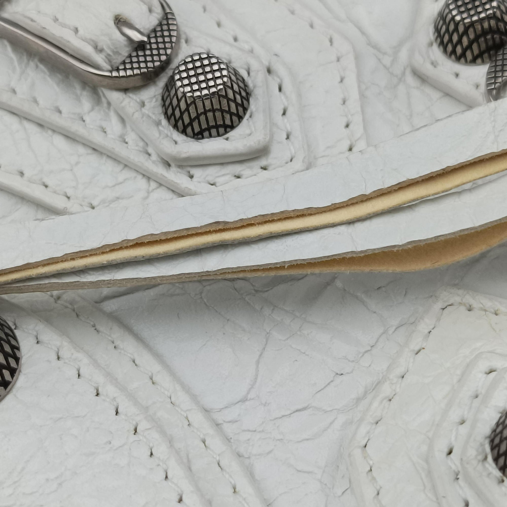 Le Cagole Heart Mini White lambskin 722781.9104.P.000959ル カゴーレ ハートミニ ホワイト ラムスキン 722781.9104.P.000959
