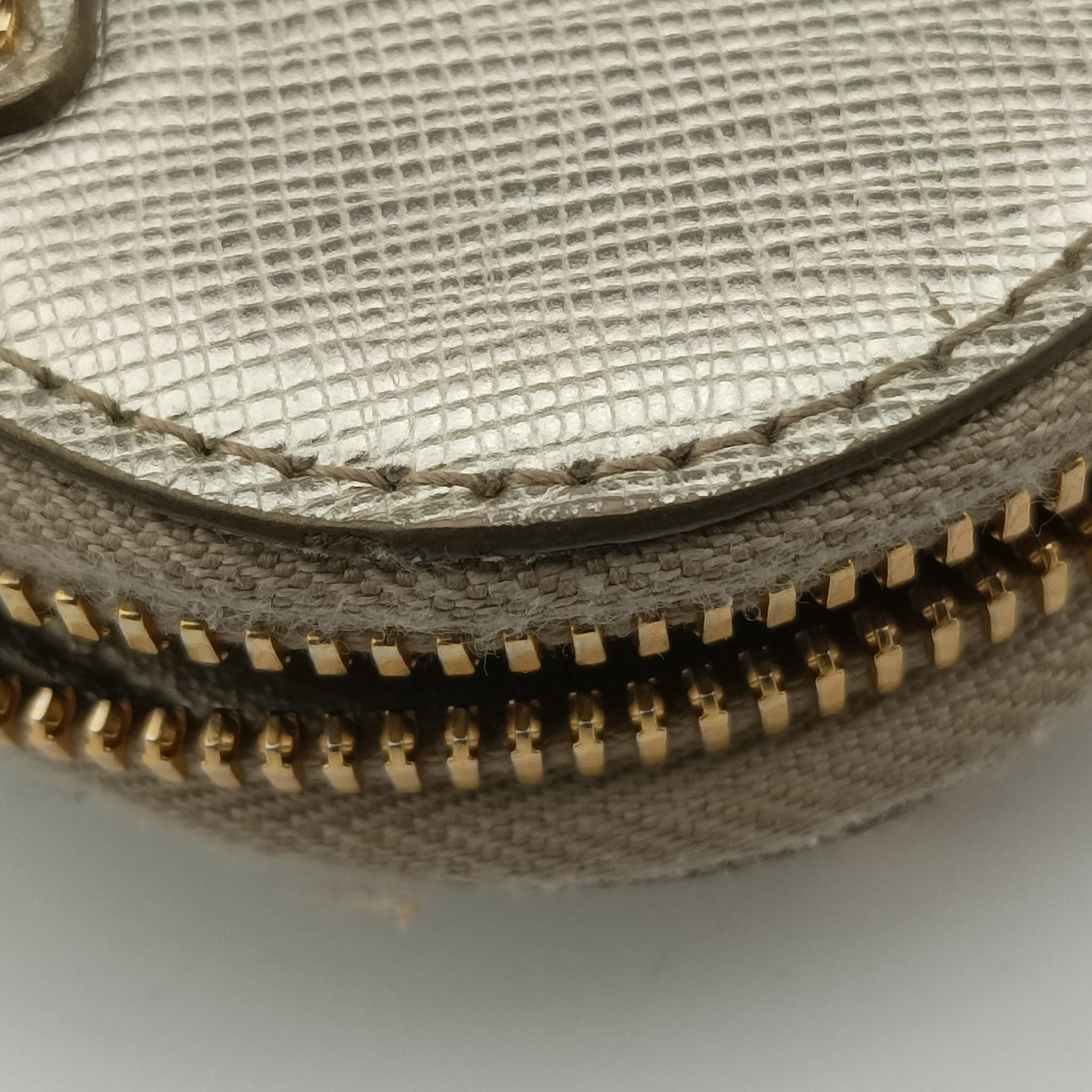 Triangle logo Golden Saffiano Leather 1DH030 85トライアングルロゴ ゴールド サフィアーノレザー 1DH030 85