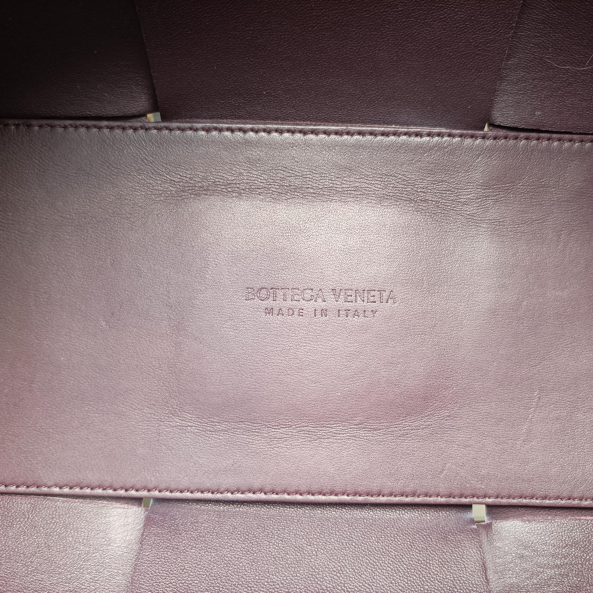 THE ARCO Tote Medium Muscat×Grape lambskin B09734159Nミディアム ザ アルコ トート マスカット×グレープ ラムスキン B09734159N