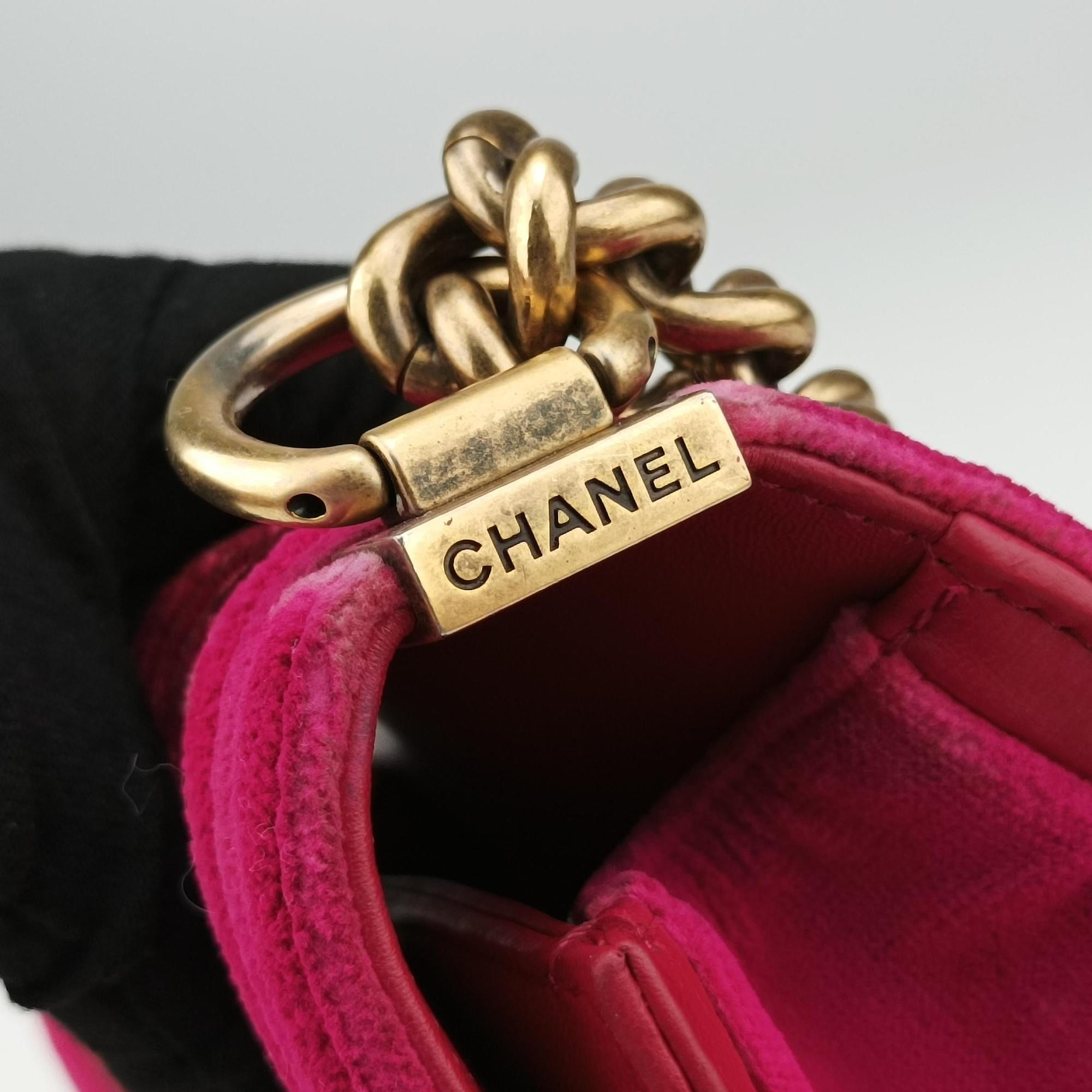 BOY CHANEL Pink velour A67085 24512994ボーイシャネル ピンク ベロア A67085 24512994