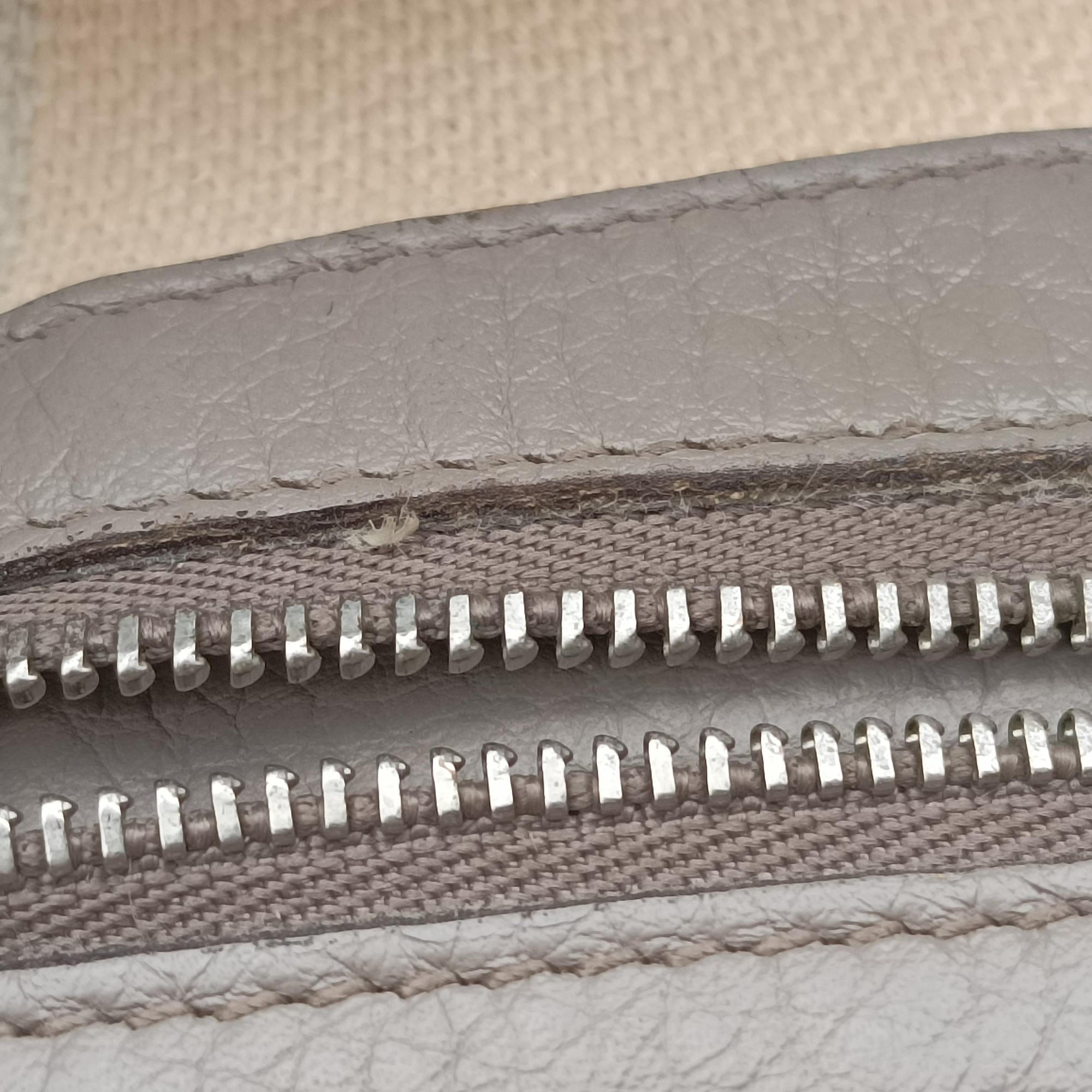 Bamboo Daily Grey Leather 370826 G018564240バンブーデイリー グレー レザー 370826 G018564240