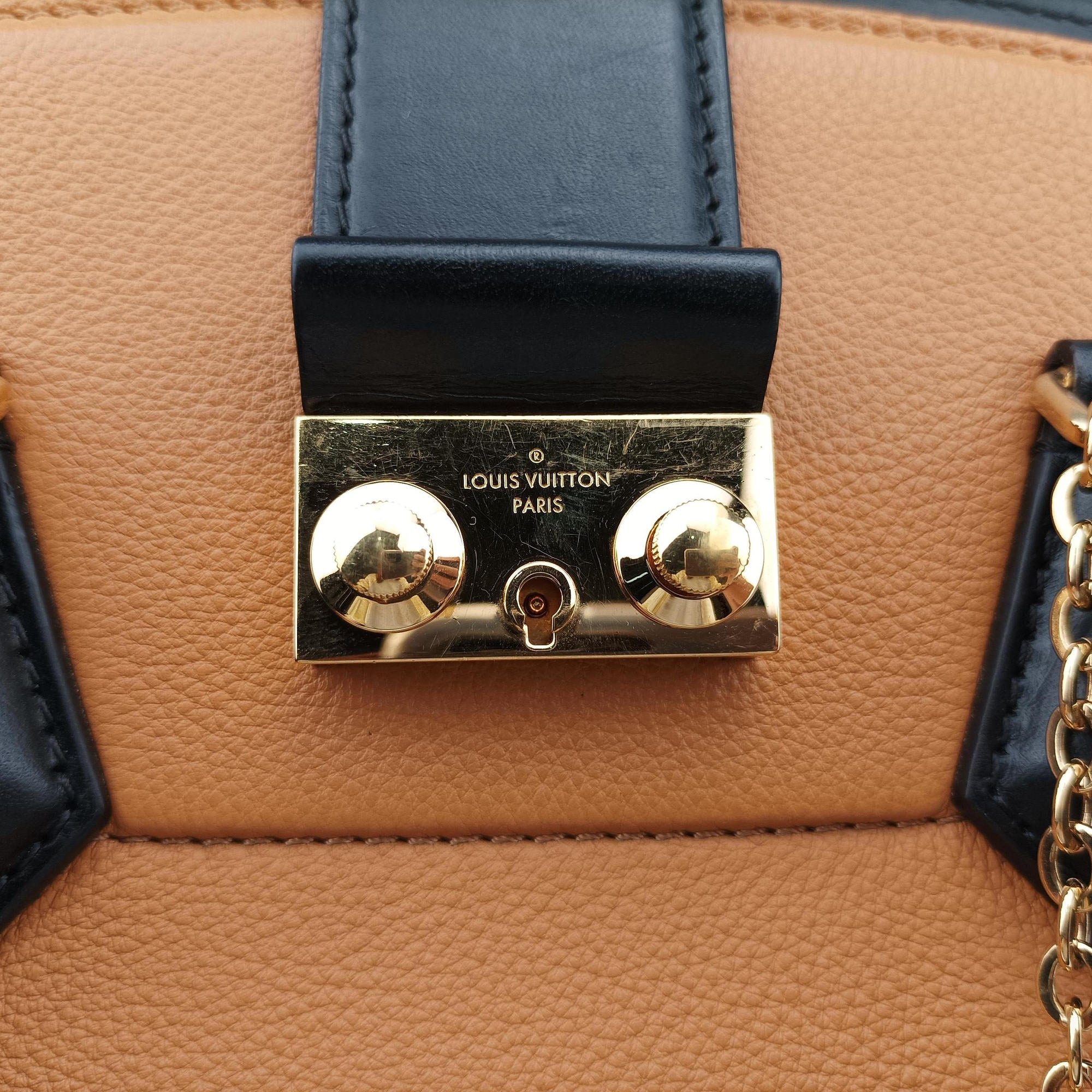 Studs Bicolor Beige×Black Leather M51654 FO2177スタッズ バイカラー ベージュ×ブラック レザー M51654 FO2177