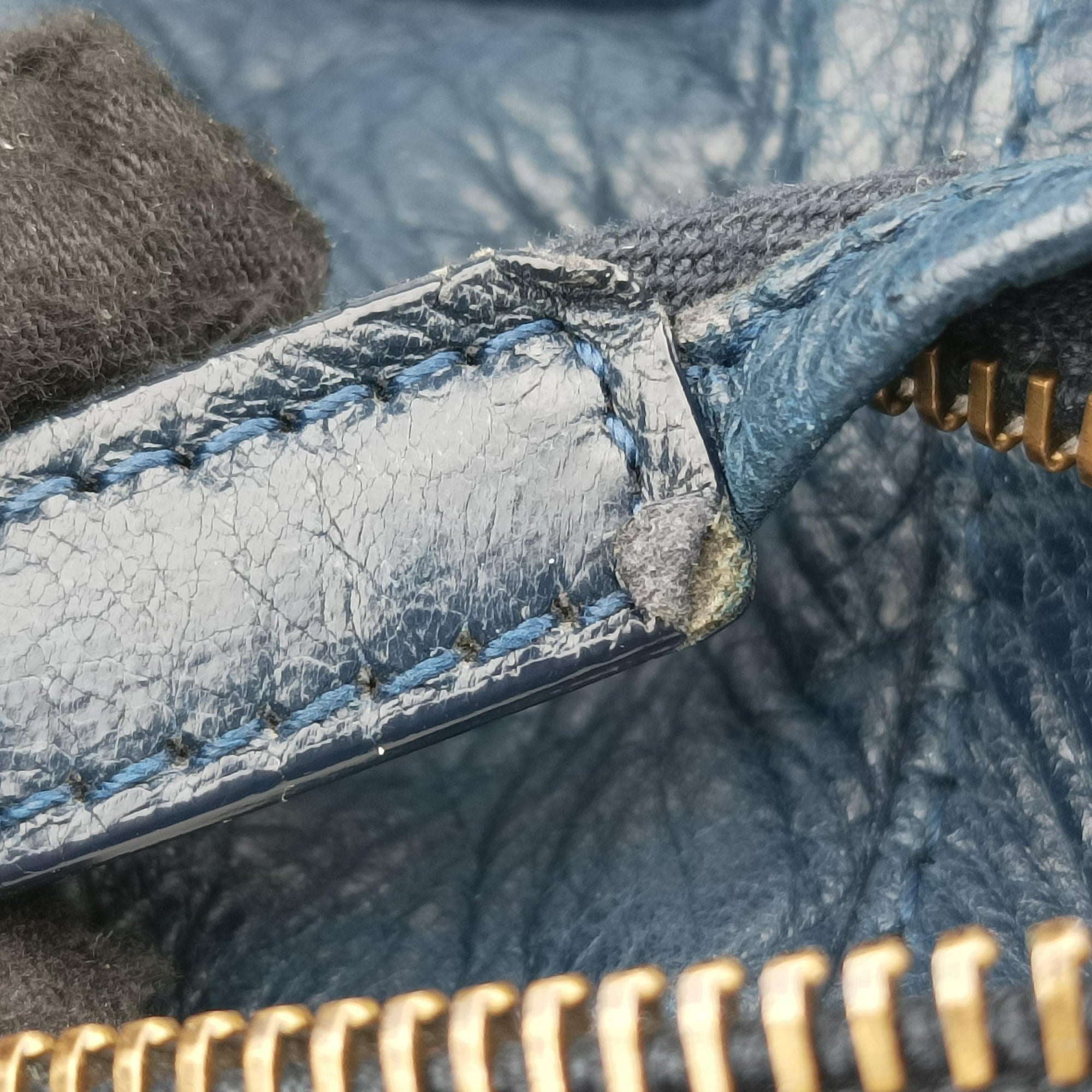 Giant City Navy lambskin 240579.4012.E.002123ジャイアントシティ ネイビー ラムスキン 240579.4012.E.002123