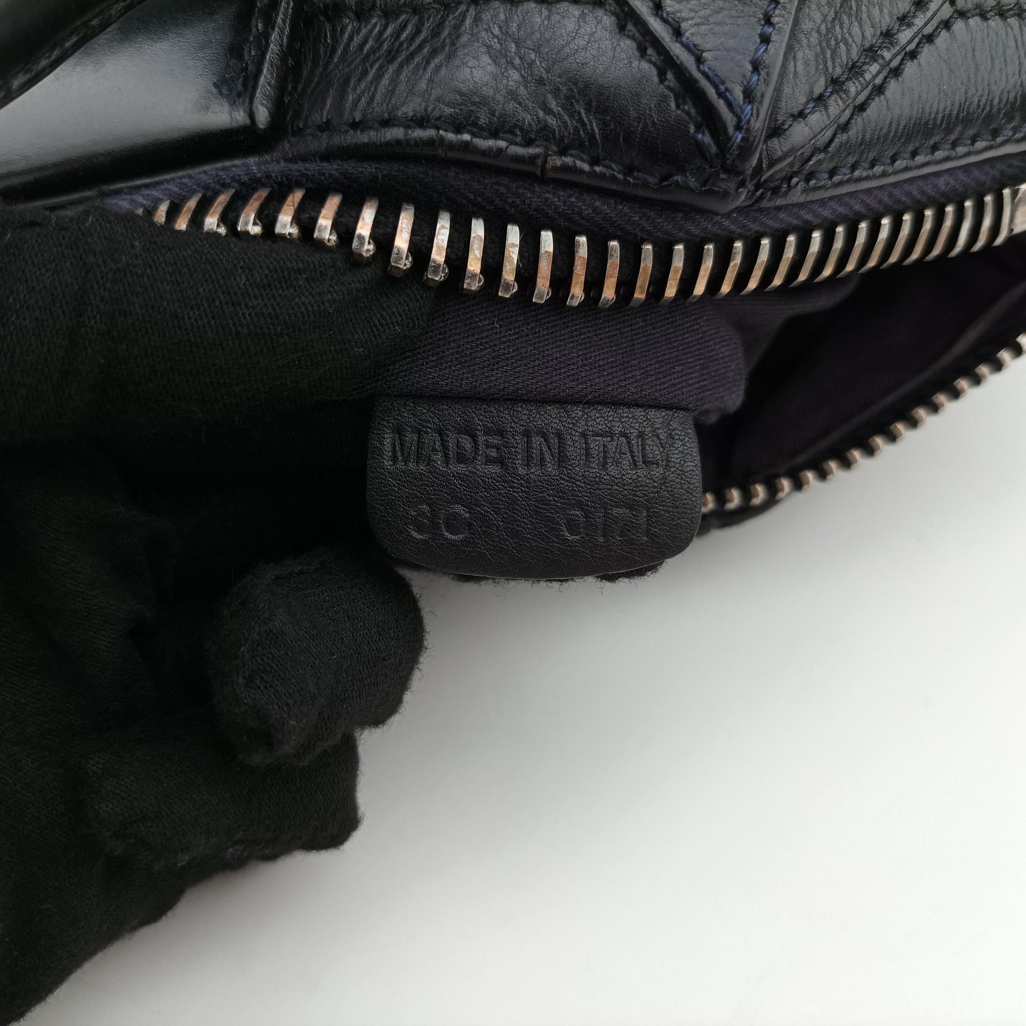 Antigona Black Leather 3C 0171アンティゴナ ブラック レザー 3C 0171
