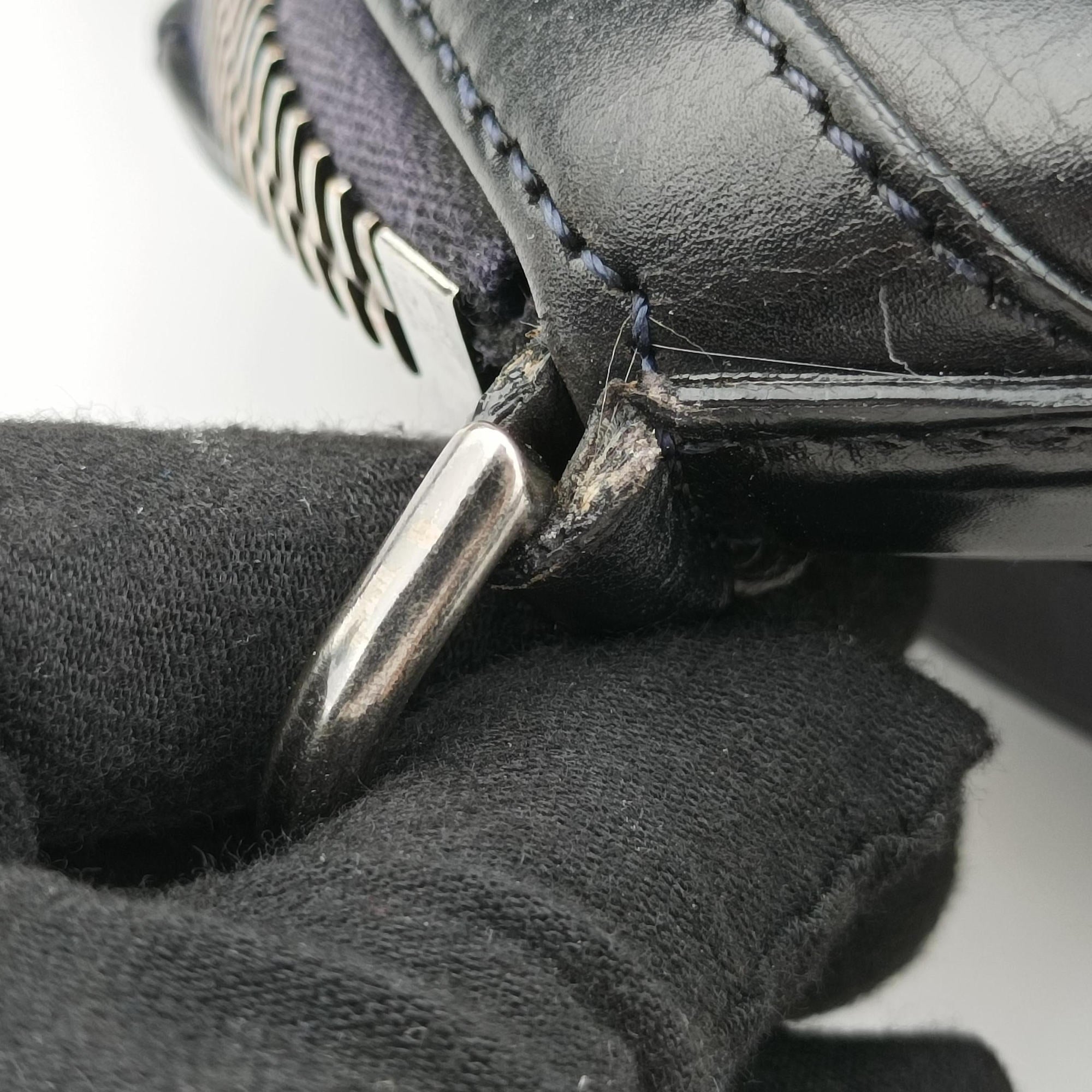 Antigona Black Leather 3C 0171アンティゴナ ブラック レザー 3C 0171