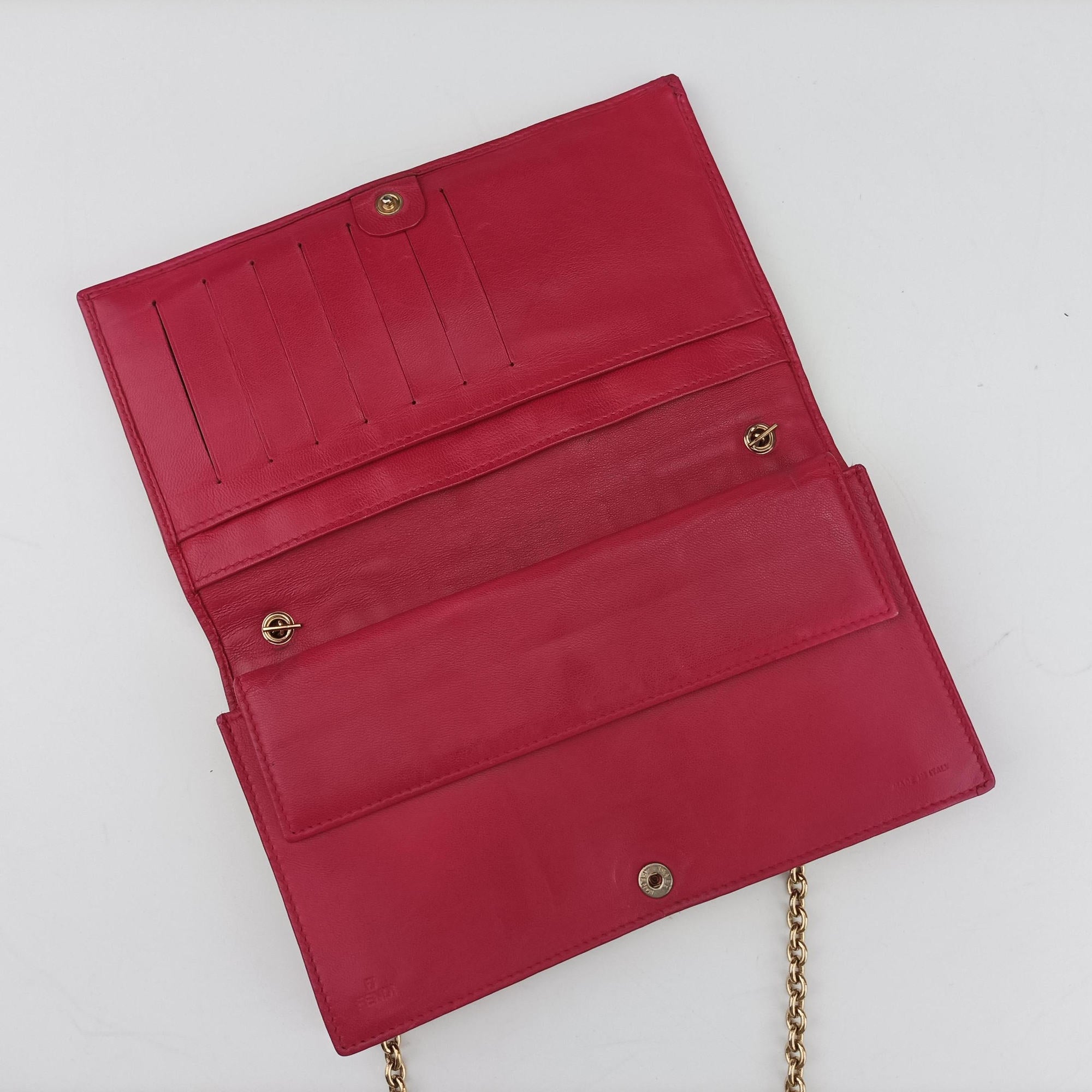 Logo Embossed Rose Leather 8M0219 2401.8M0219-YMY-089ロゴ エンボス ローズ レッド レザー 8M0219 2401.8M0219-YMY-089