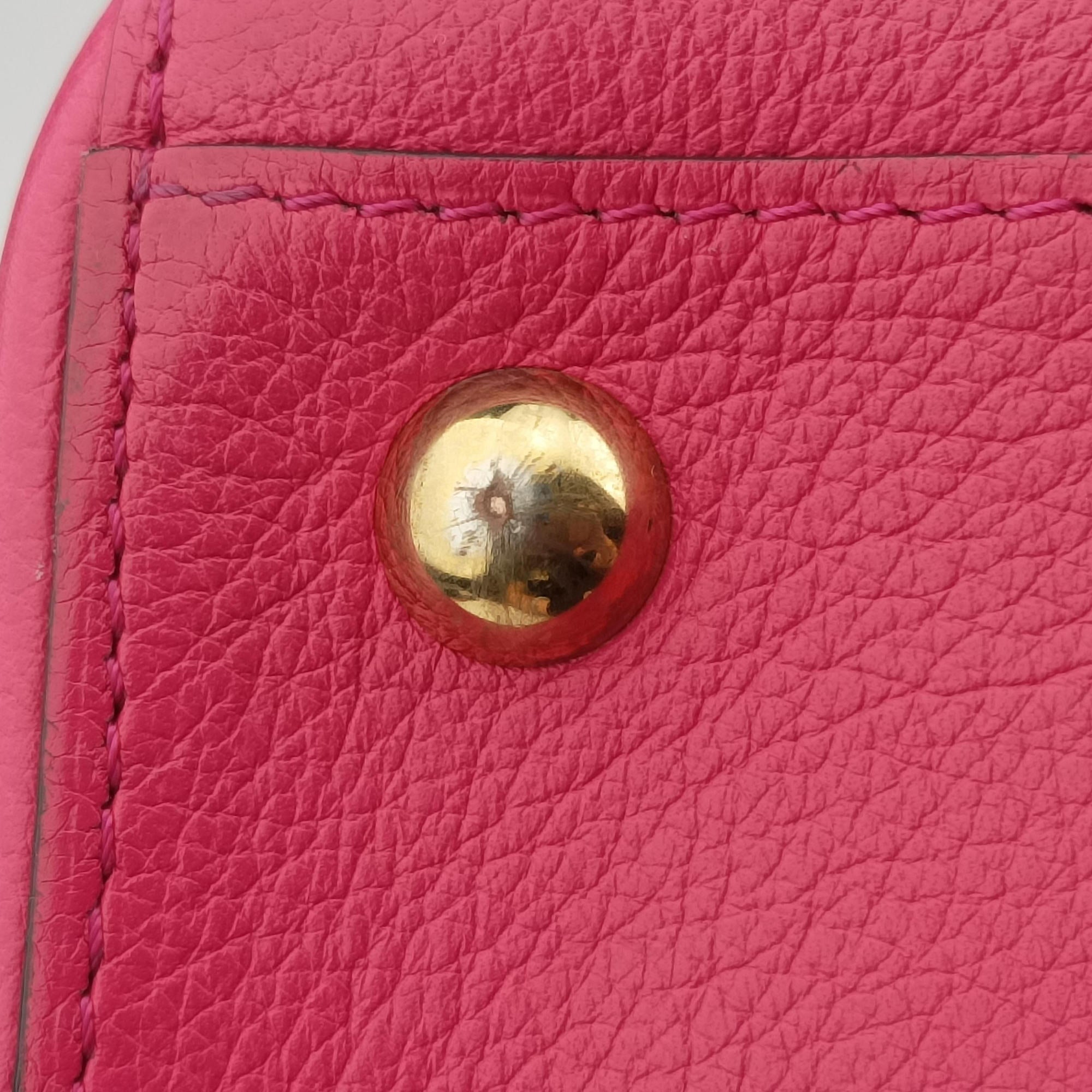 Brillant Rose Leather HO4Hブリリアント ローズ レッド レザー HO4H