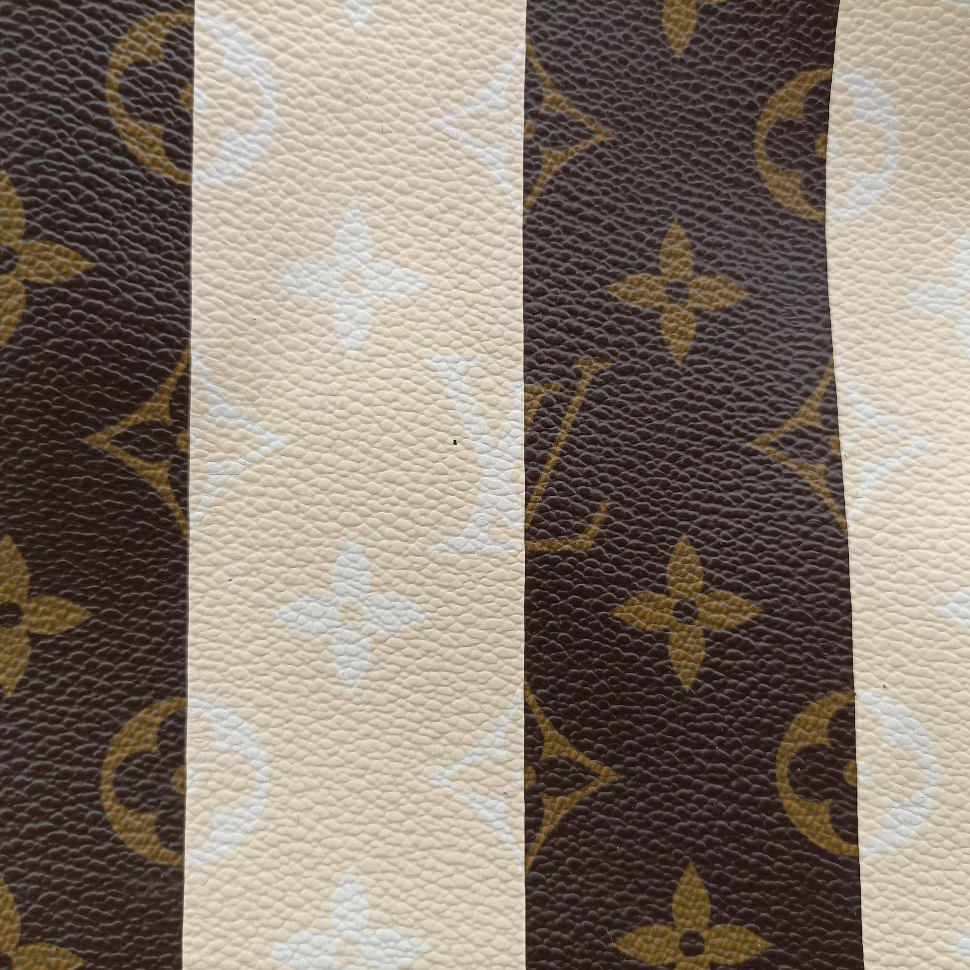 Noe Monogram Rayeur Monogram Canvas M40563 Lot number unknownノエ モノグラム レイユール モノグラムキャンバス M40563 製番不明