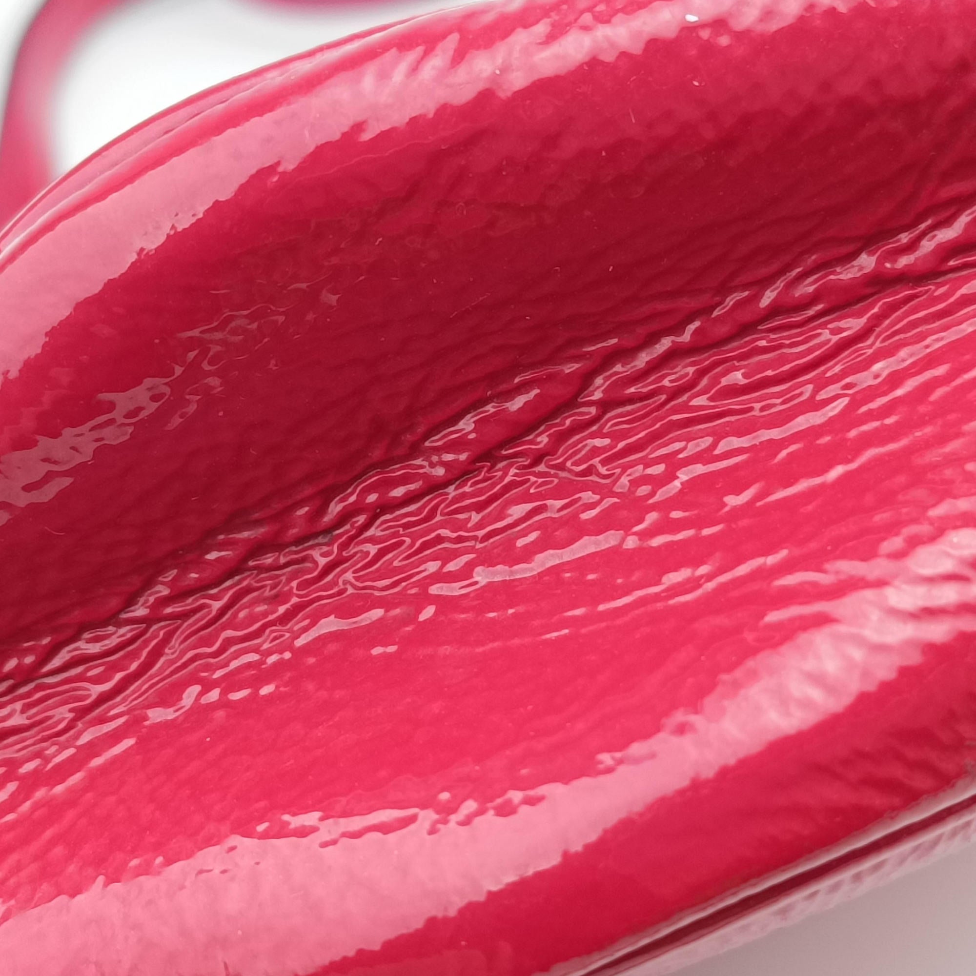 Soho Rose Patent Leather 308364 D015422217ソーホー ローズ レッド パテント 308364 D015422217