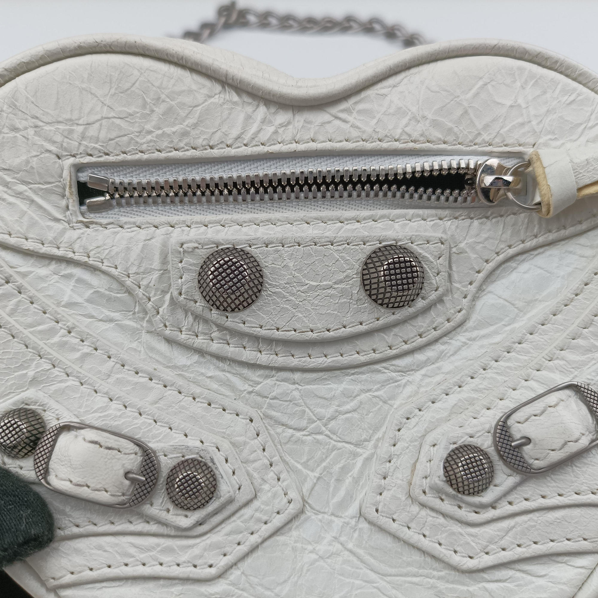 Le Cagole Heart Mini White lambskin 722781.9104.P.584046ル カゴーレ ハートミニ ホワイト ラムスキン 722781.9104.P.584046