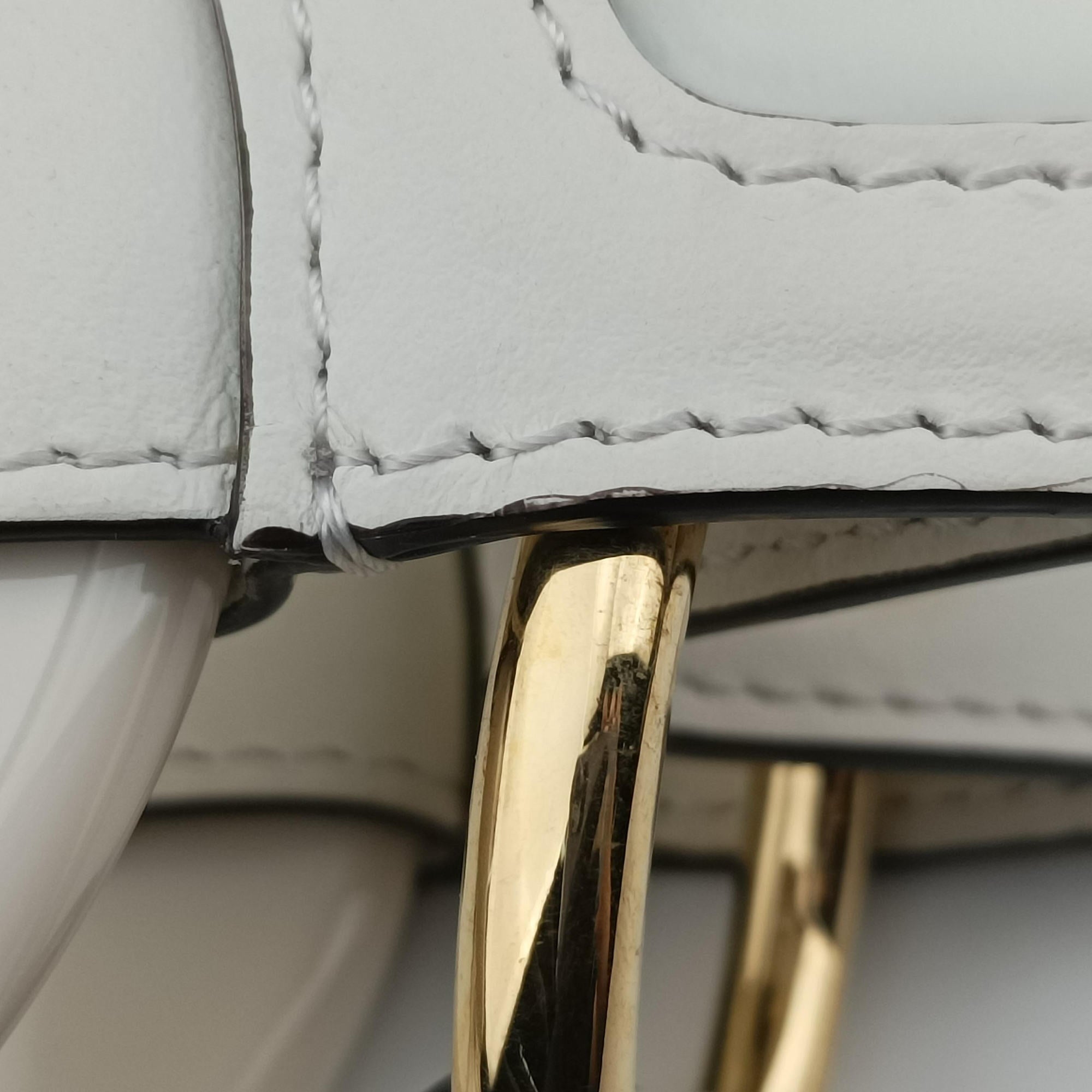 Runaway Shopper White PVC coated canvas×Leather 8BH353 8BH353-A7S0-198-0397ラナウェイ ショッパー ホワイト PVCコーティングキャンバス×レザー 8BH353 8BH353-A7S0-198-0397