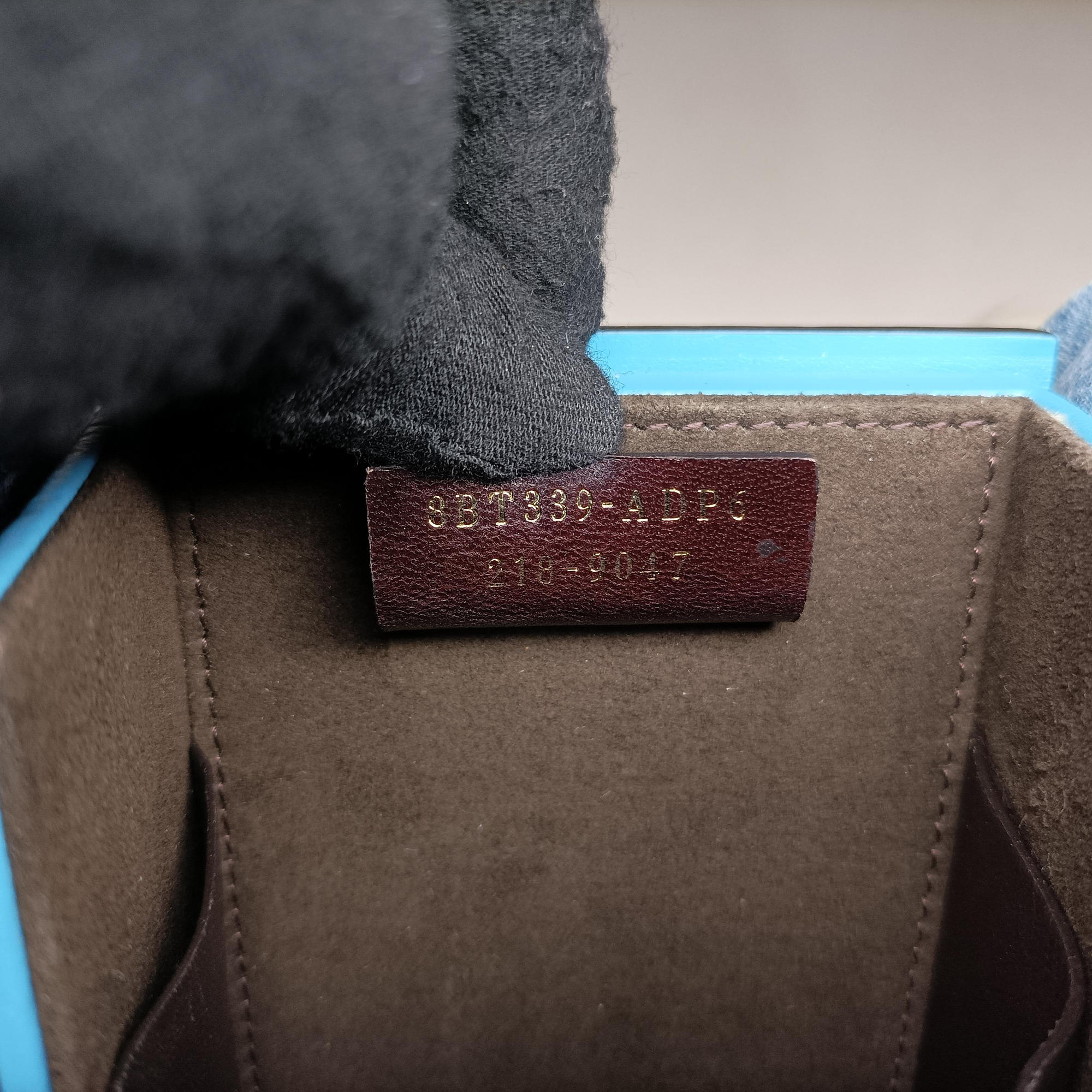 Box Packaging Blue Leather 8BT339 8BT339-ADP6 218-9047ボックス パッケージング ブルー レザー 8BT339 8BT339-ADP6 218-9047