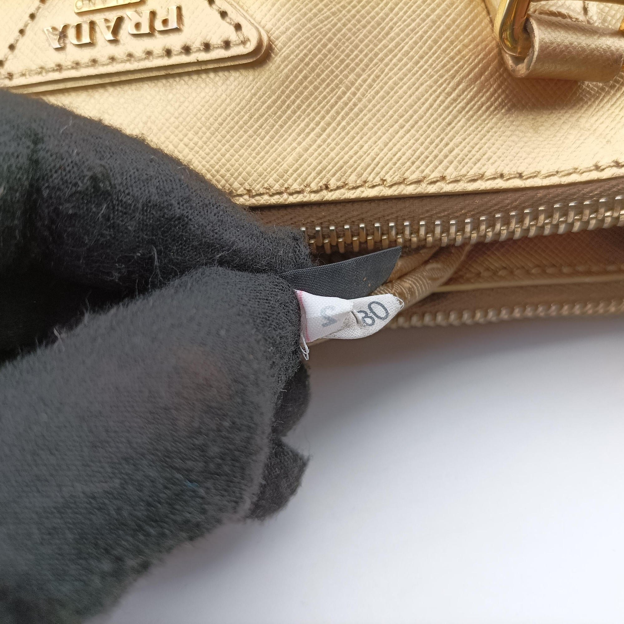 Galleria Golden SAFFIANO Leather BN2274 180ガレリア ゴールド サフィアーノレザー BN2274 180