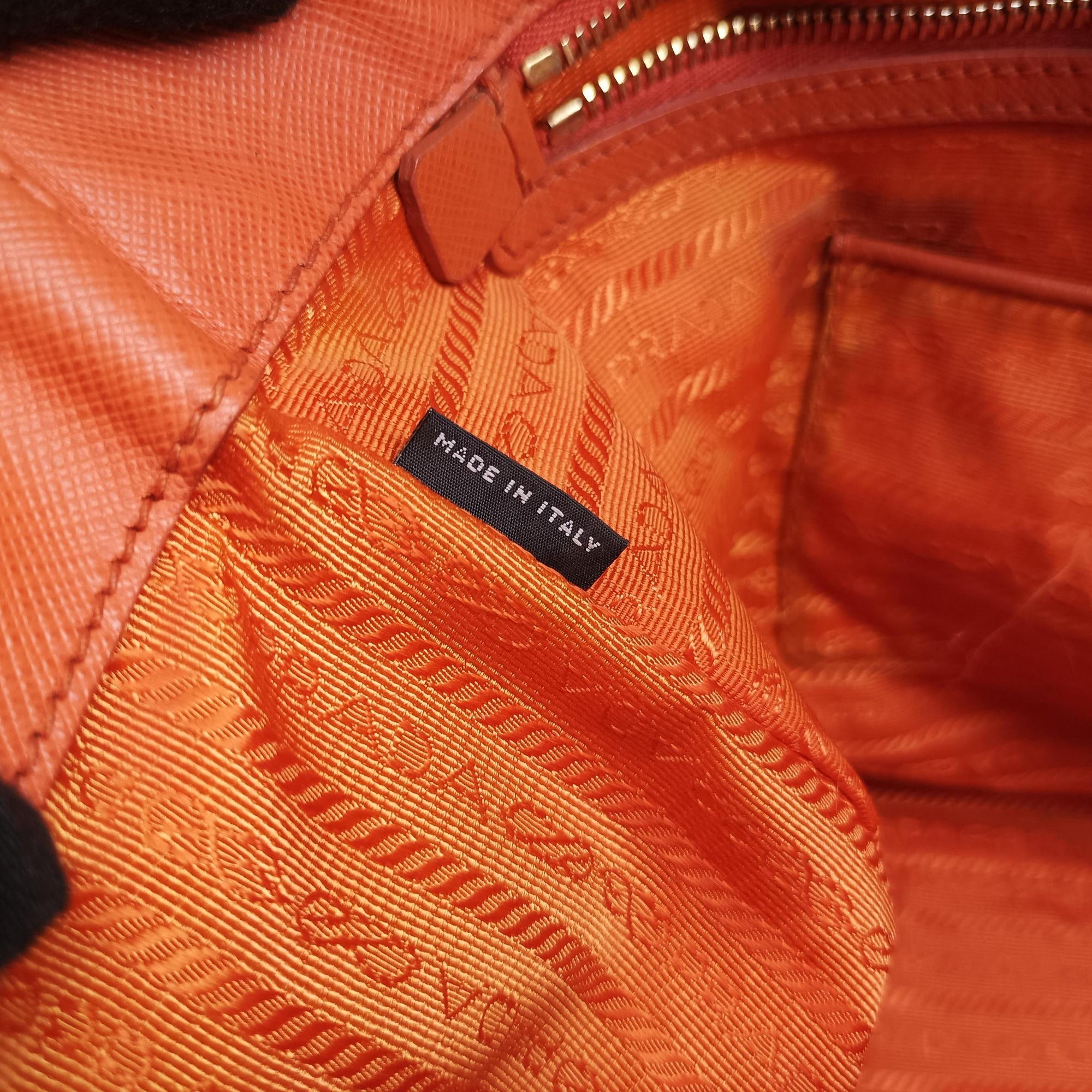 Galleria Orange SAFFIANO Leather BN1786 180ガレリア オレンジ サフィアーノレザー BN1786 180