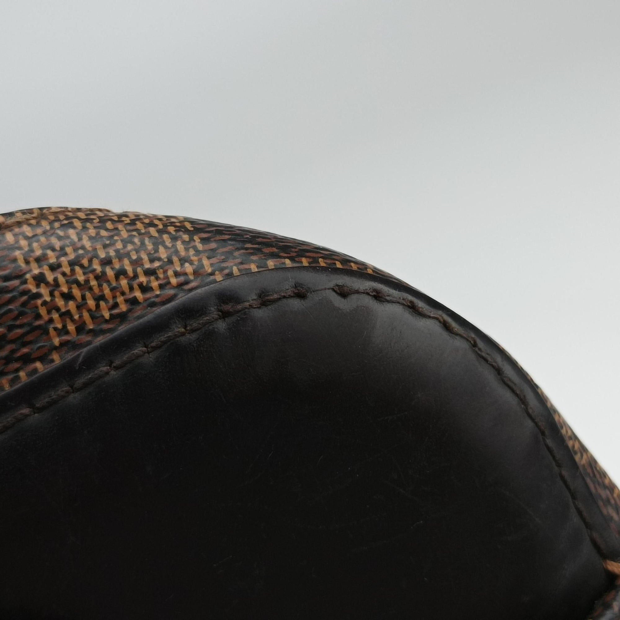 Jake messenger PM EBENE Damier Canvas N41568 TR2195ジェイクメッセンジャーPM エベーヌ ダミエキャンバス N41568 TR2195