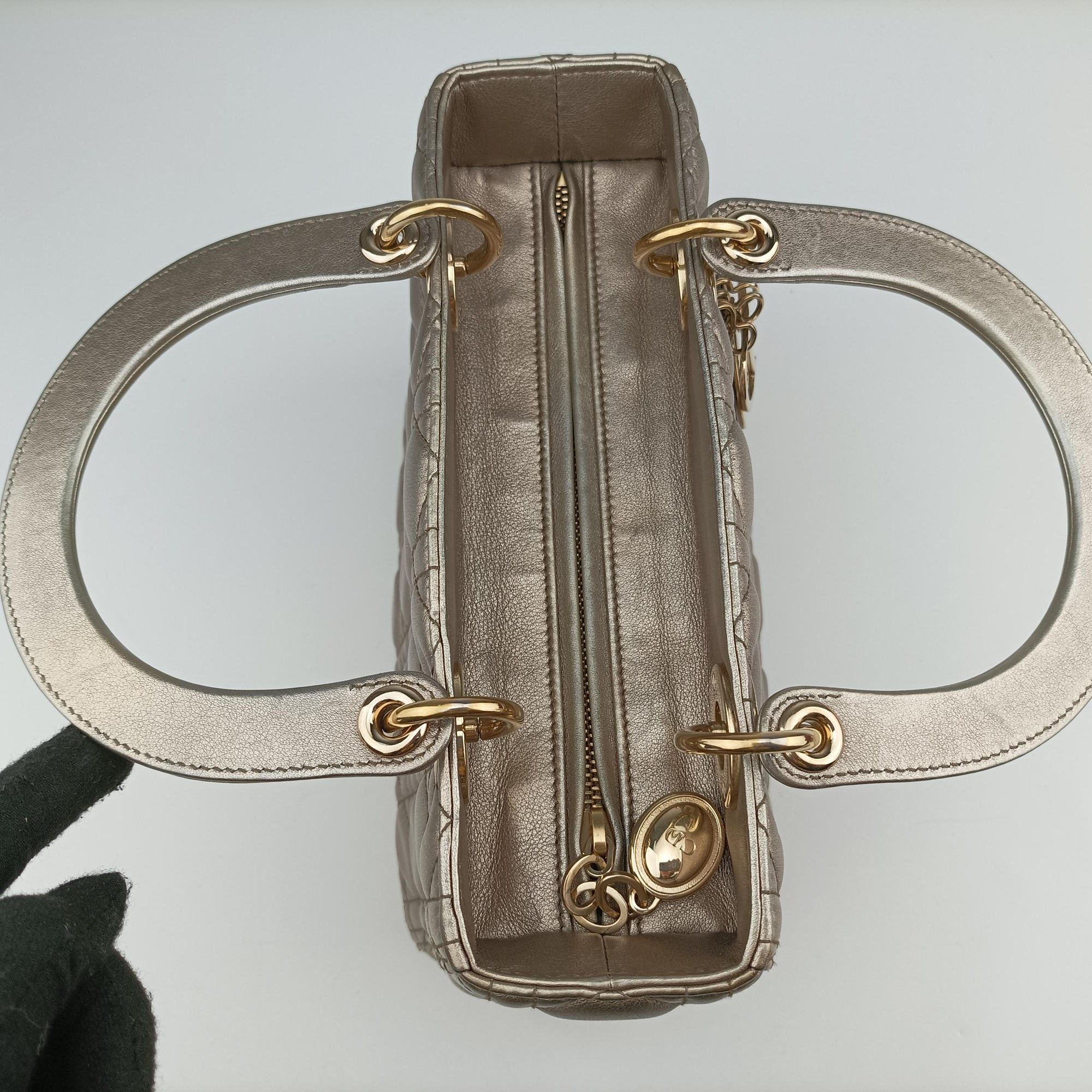 Lady Dior Gold lambskin 18-MA-0158レディディオール ゴールド系 ラムスキン 18-MA-0158