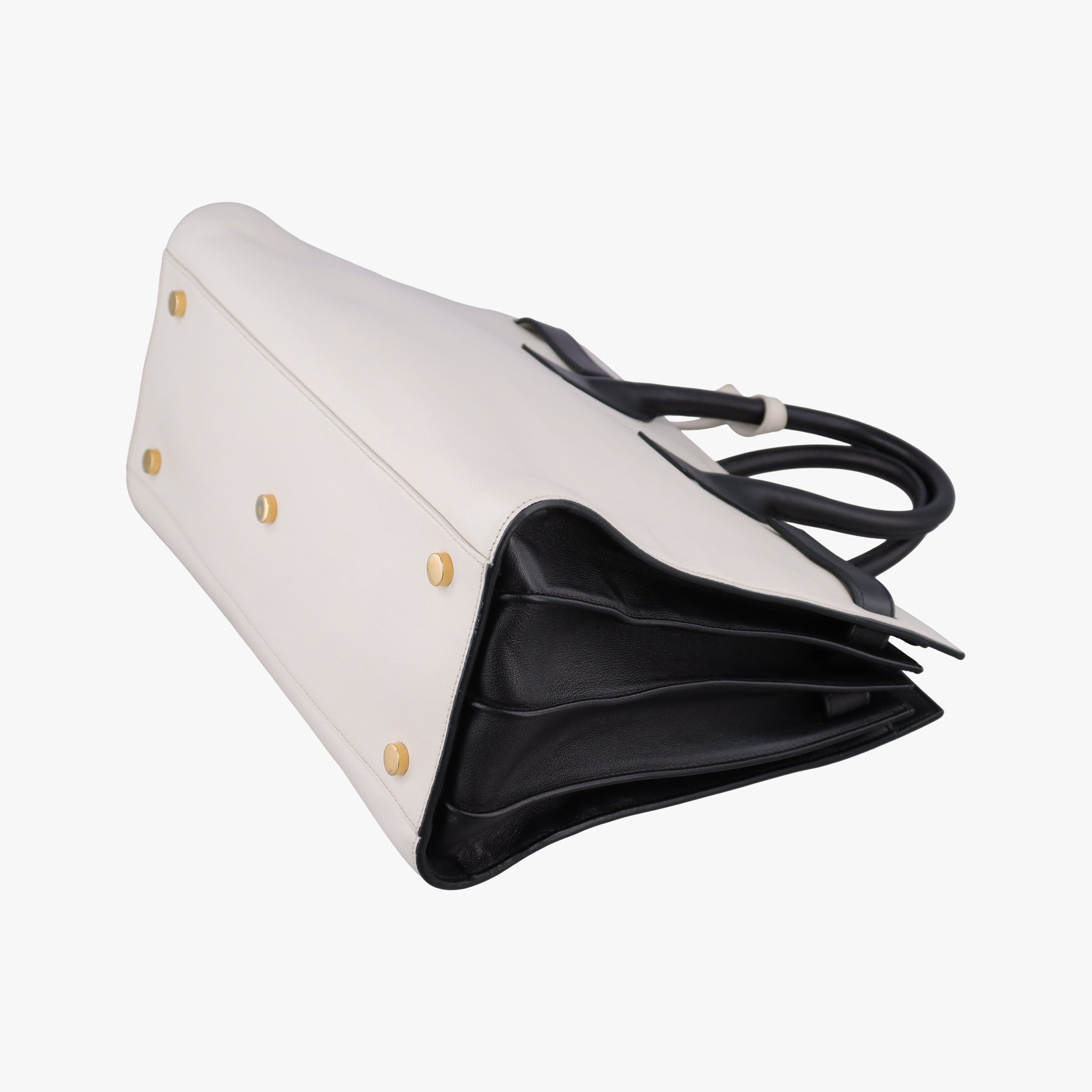 SAC DE JOUR White×black Leather 324823 GNR324823.1013サックドジュールスモール ホワイト×ブラック レザー 324823 GNR324823.1013