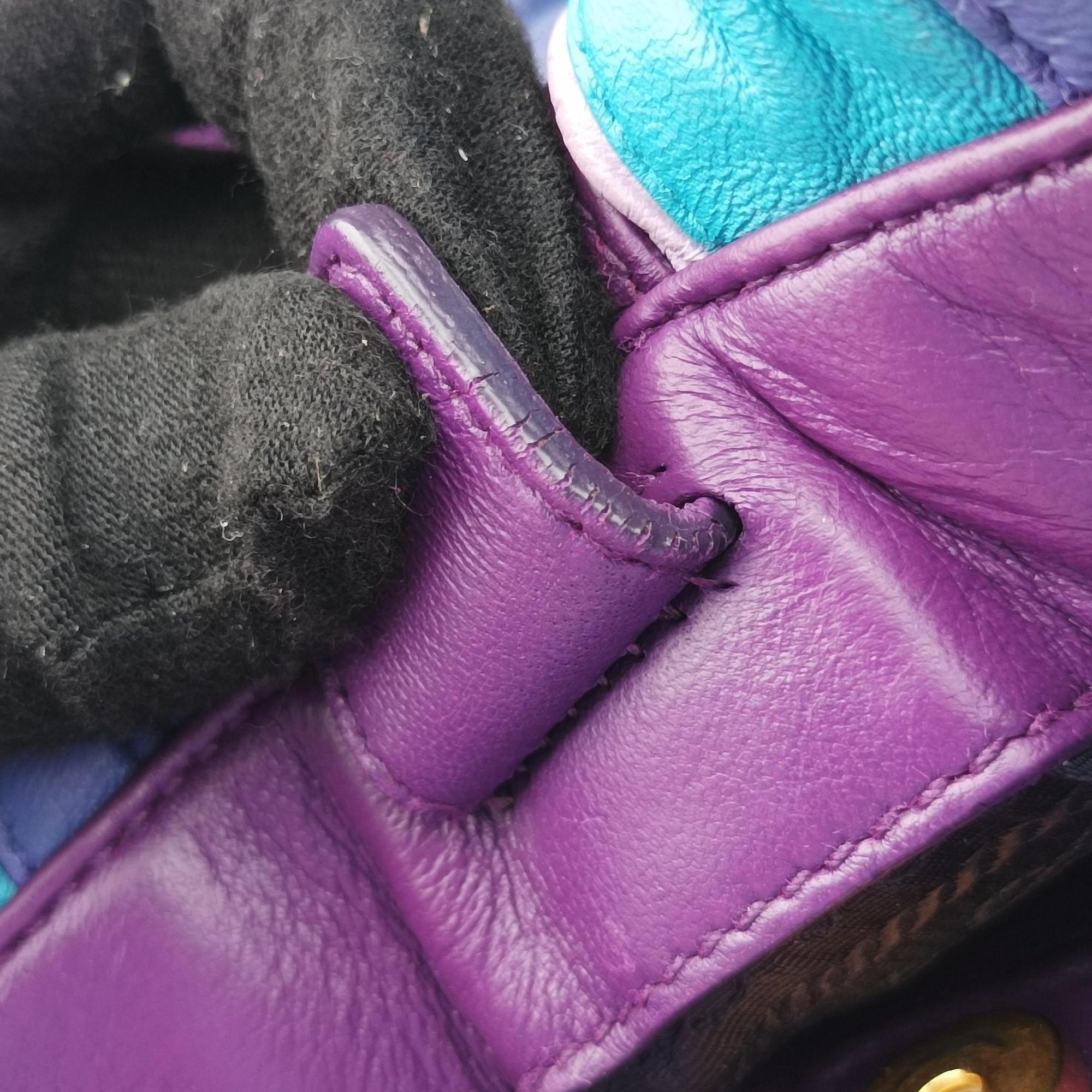 Trembled Blossoms Multicolor Purple × Blue Nappa Leather BN1680 129トレンブルド ブロッサムズ マルチカラー パープル×ブルー ナッパレザー BN1680 129