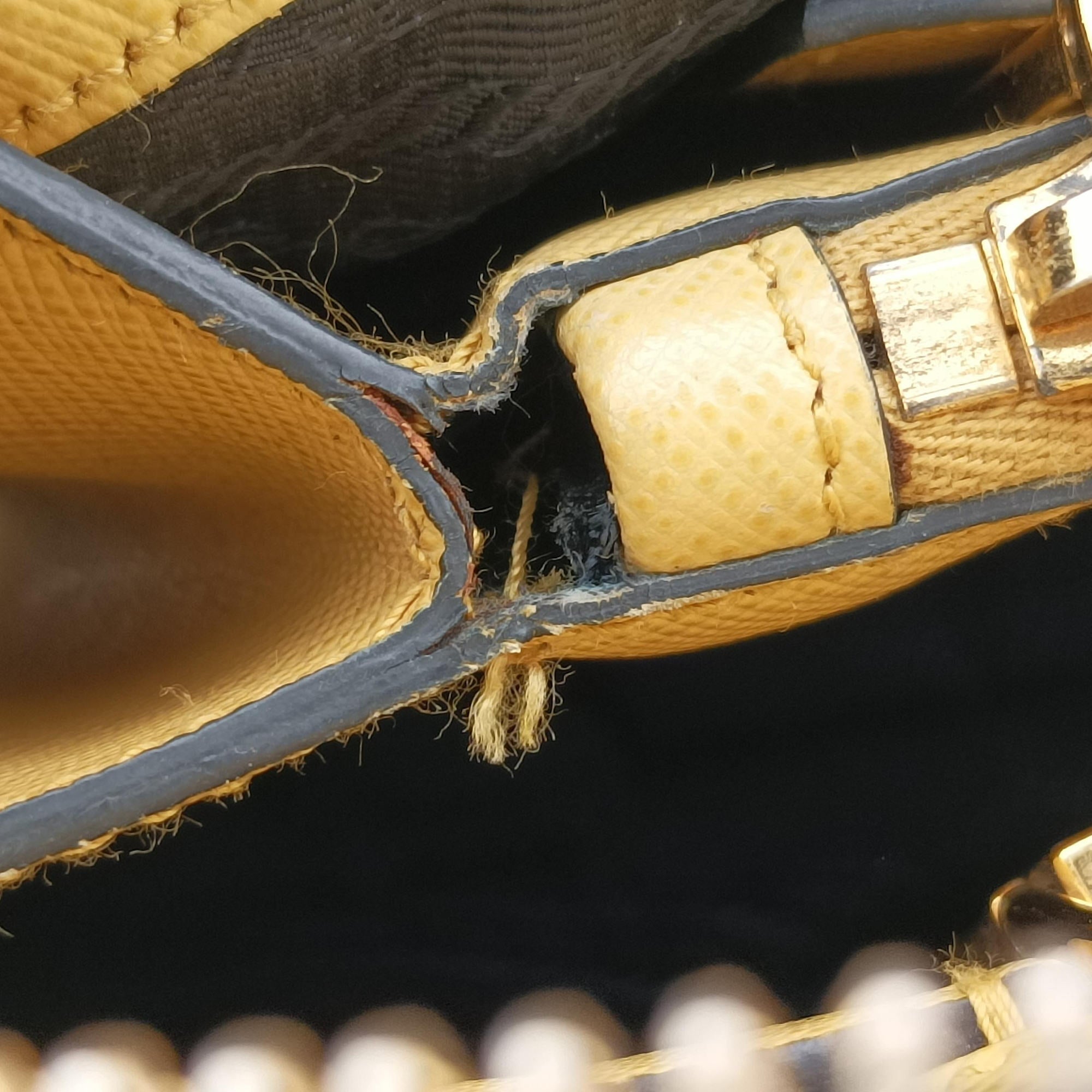 Promenade Navy x yellow SAFFIANO Leather BL836T 7 Bプロムナード ネービーxイェロー サフィアーノレザー BL836T 7 B