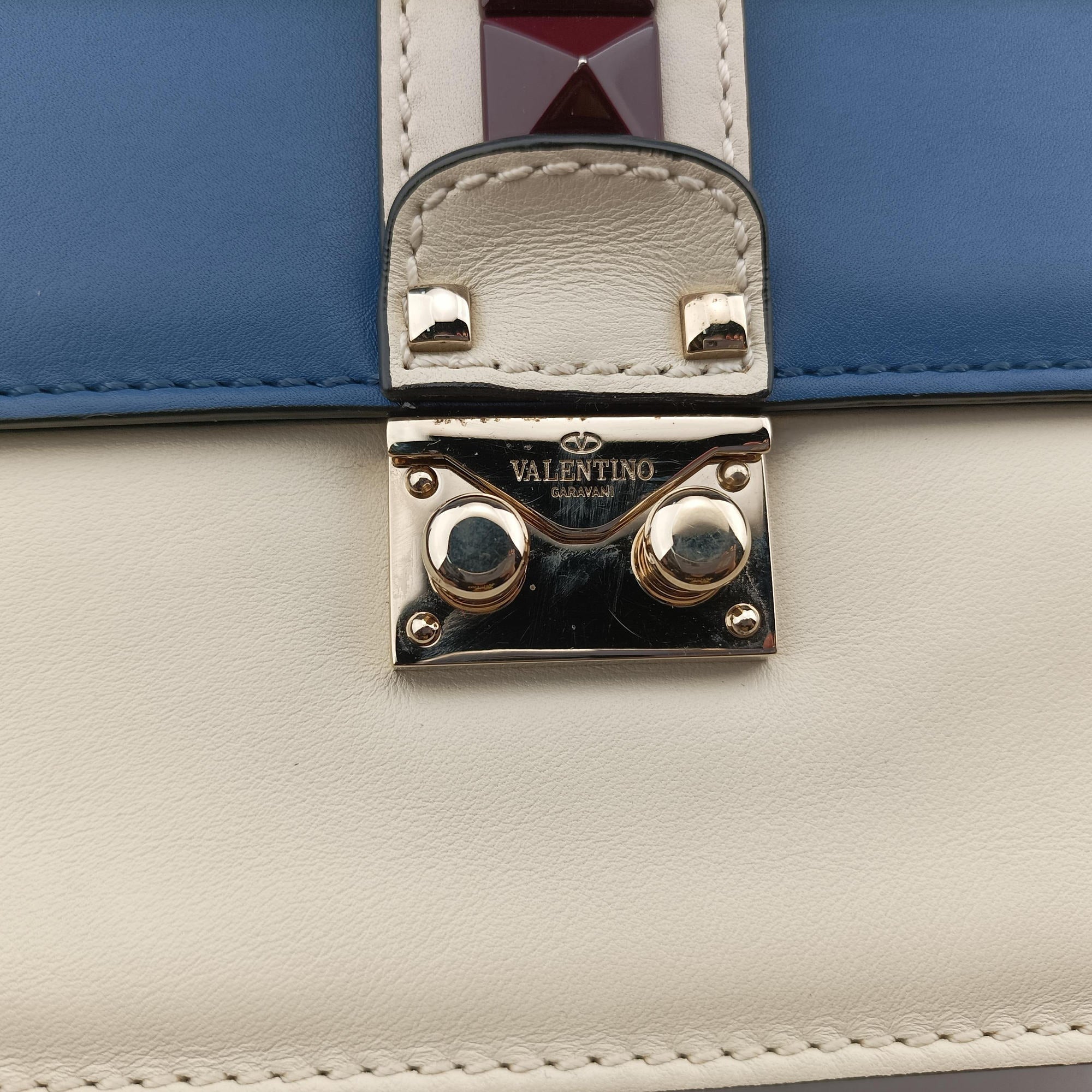 Rockstud Glam Lock White × Blue Leather BL-I398VHE0ロックスタッズグラムロックスモール ホワイト × ブルー レザー BL-I398VHE0