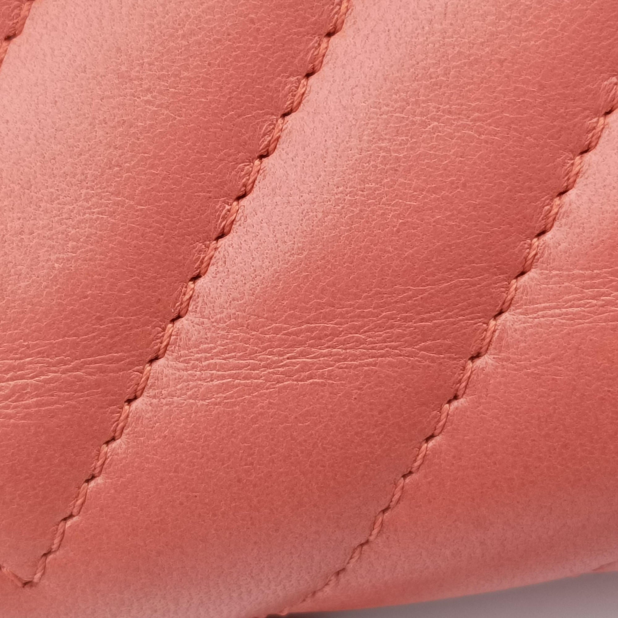 Chevron Jersey Trim Leo Lion Pink Leather A49312 14684588ジャージ Vステッチ ライオン ココマーク ピンク レザー A49312 14684588