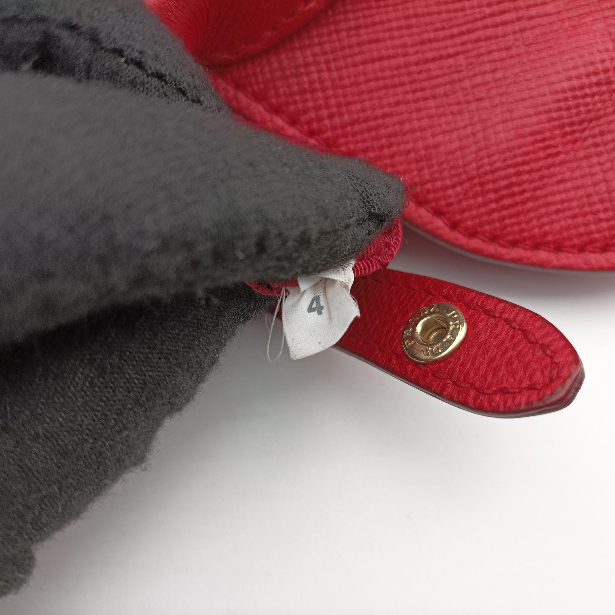 Open Promenade Red SAFFIANO Leather BN2553 180オープン プロムナード レッド サフィアーノレザー BN2553 180