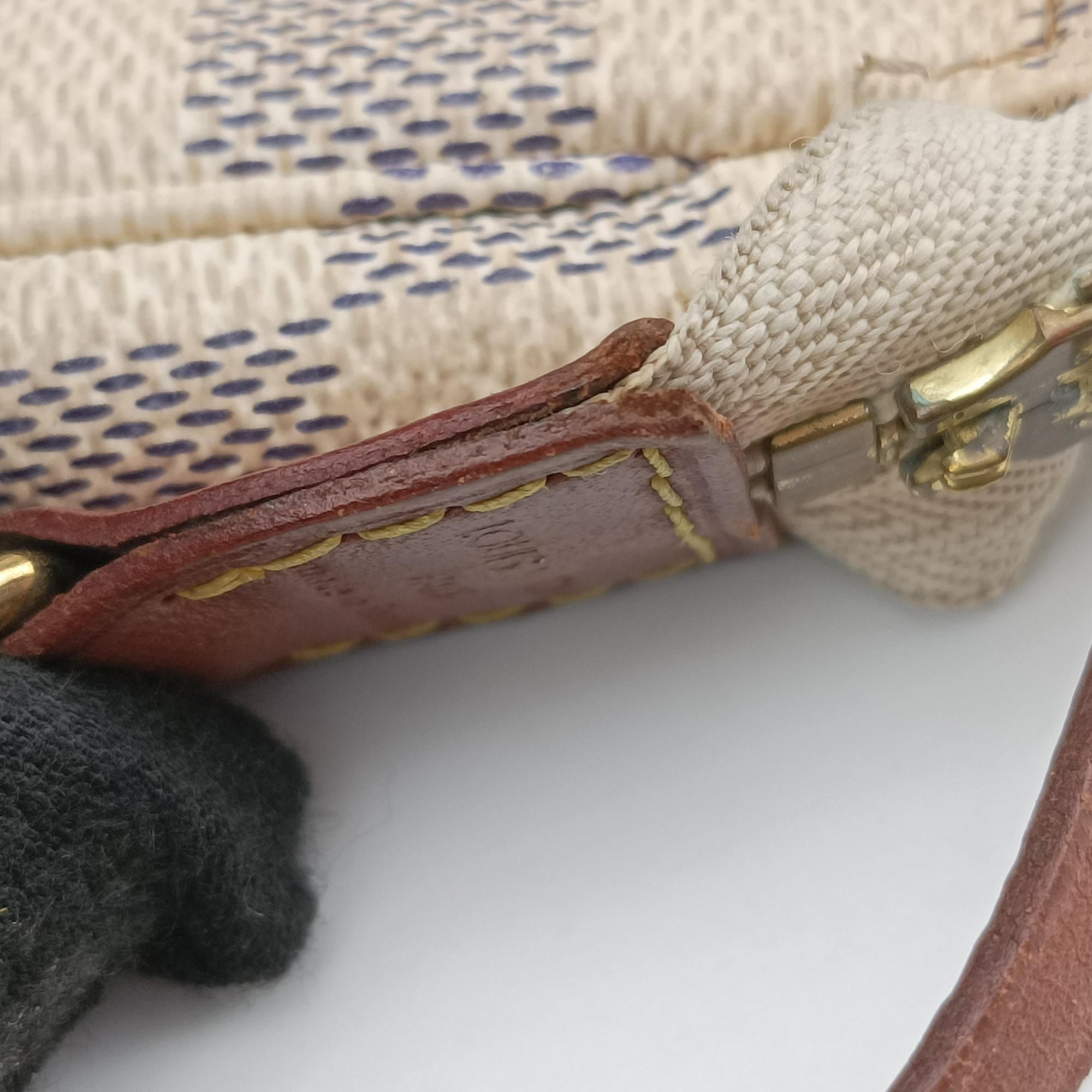 Mini Pochette Accessoires Azur Damier Canvas N58010 CA1098ミニポシェットアクセソワール アズール ダミエキャンバス N58010 CA1098