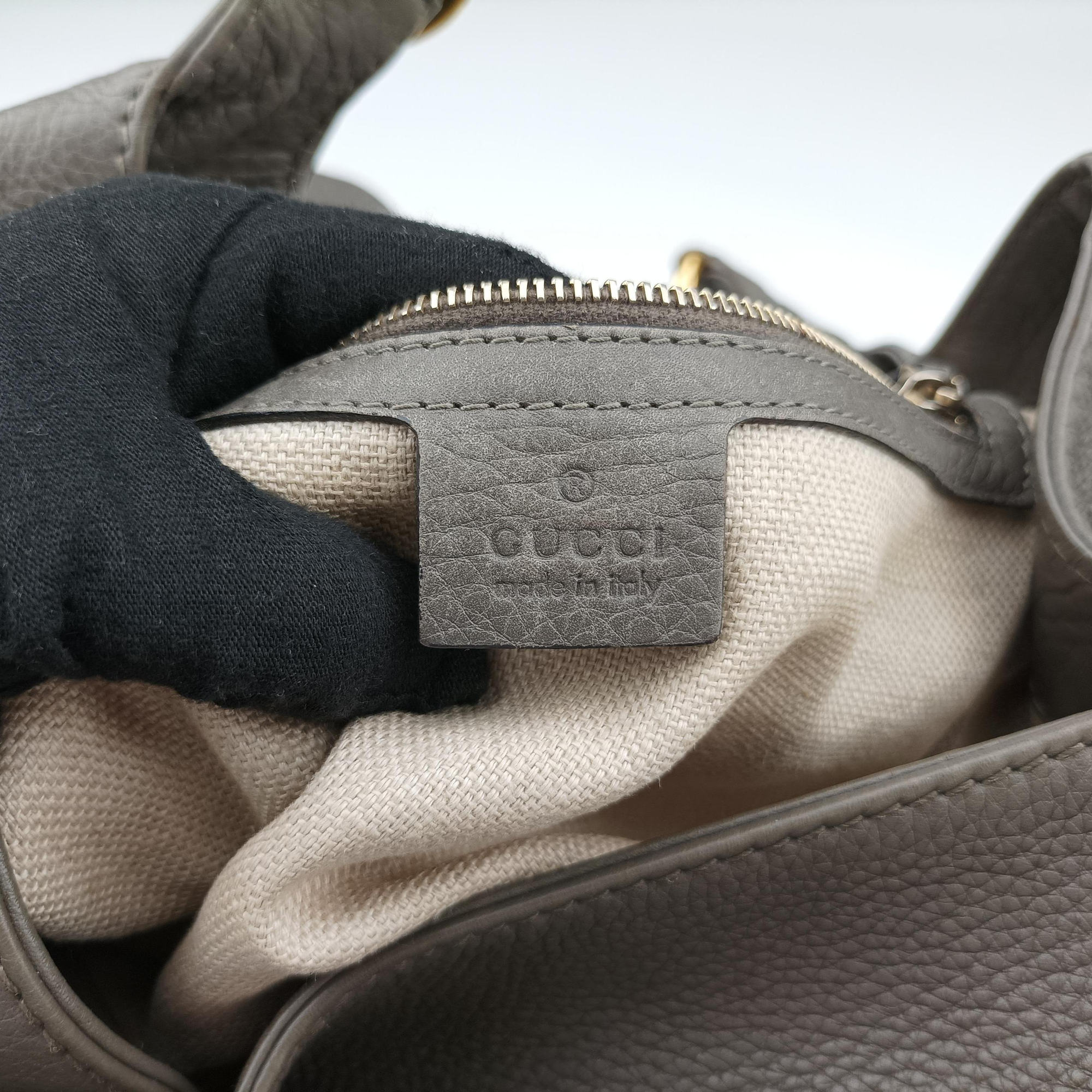 Greenwich Medium Grey Leather 268747 G9313845グリニッジ ミディアム グレー レザー 268747 G9313845