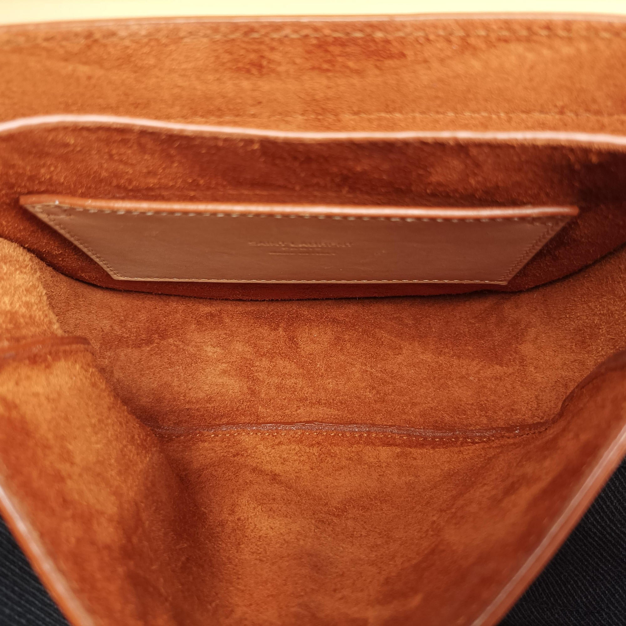 KAIA Beige Leather 619740 FLY619740.0220カイア スモール ベージュ レザー 619740 FLY619740.0220