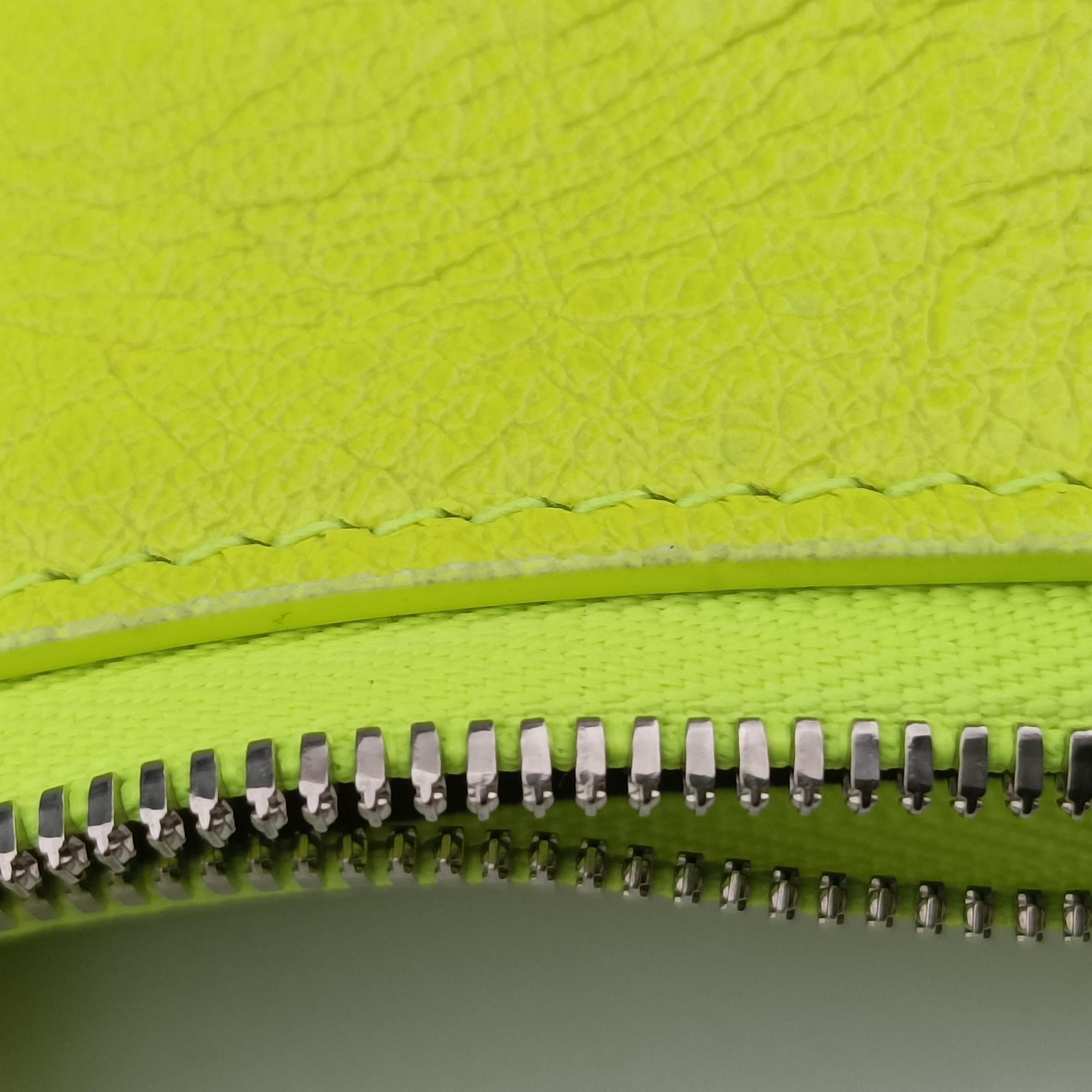 Le Cagole Green lambskin 695814.7206.R.493075ルカゴール グリーン ラムスキン 695814.7206.R.493075