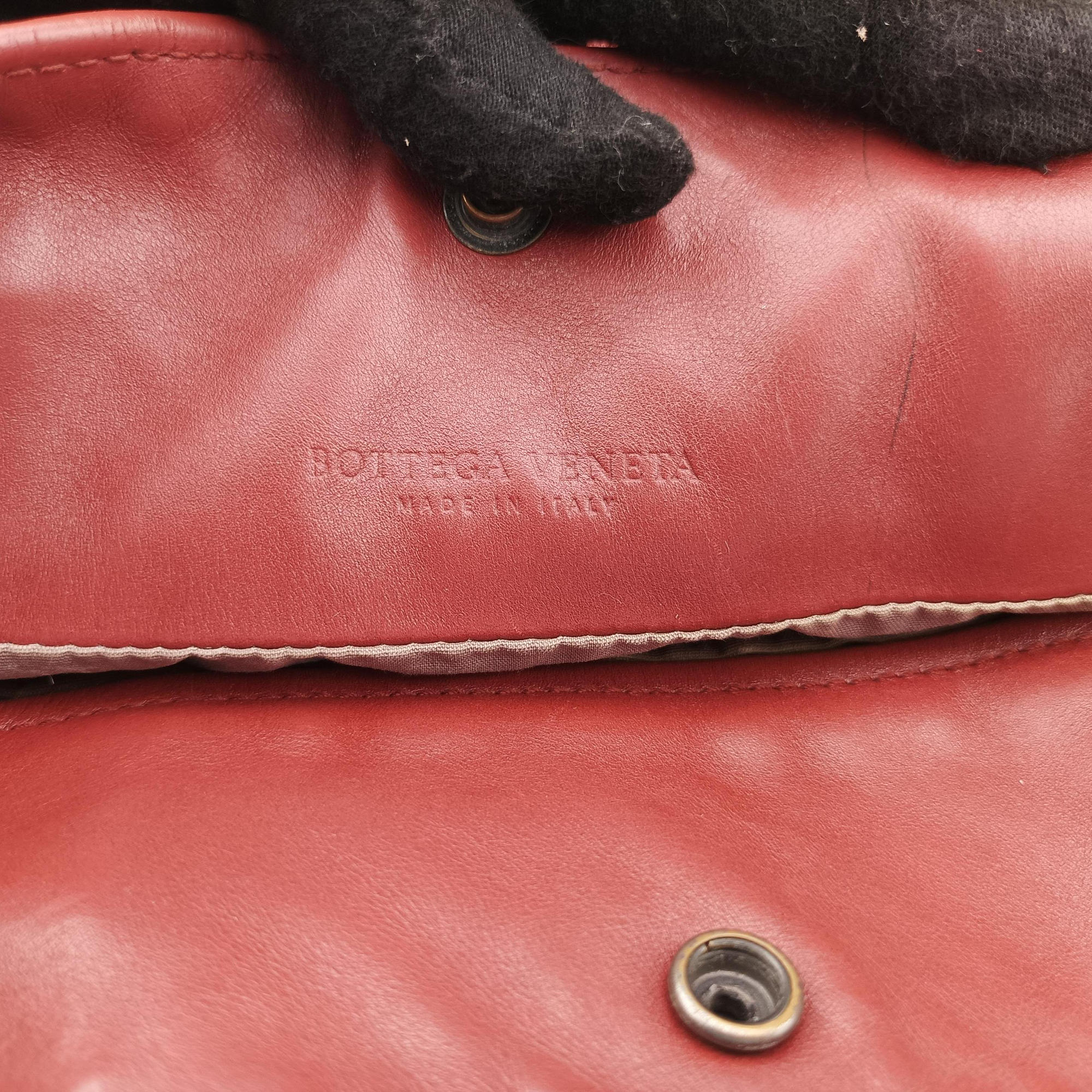 Intrecciato Shopper Acatl Red lambskin B02224878Jイントレチャート ショッパー アキャトル レッド ラムスキン B02224878J