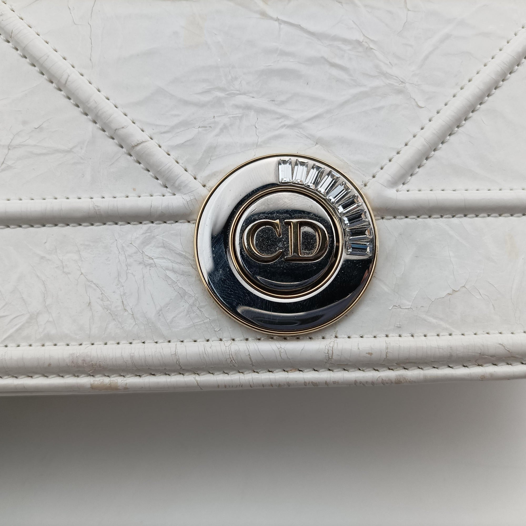 Diorama White Leather 13-BO-0117ディオラマ ホワイト レザー 13-BO-0117